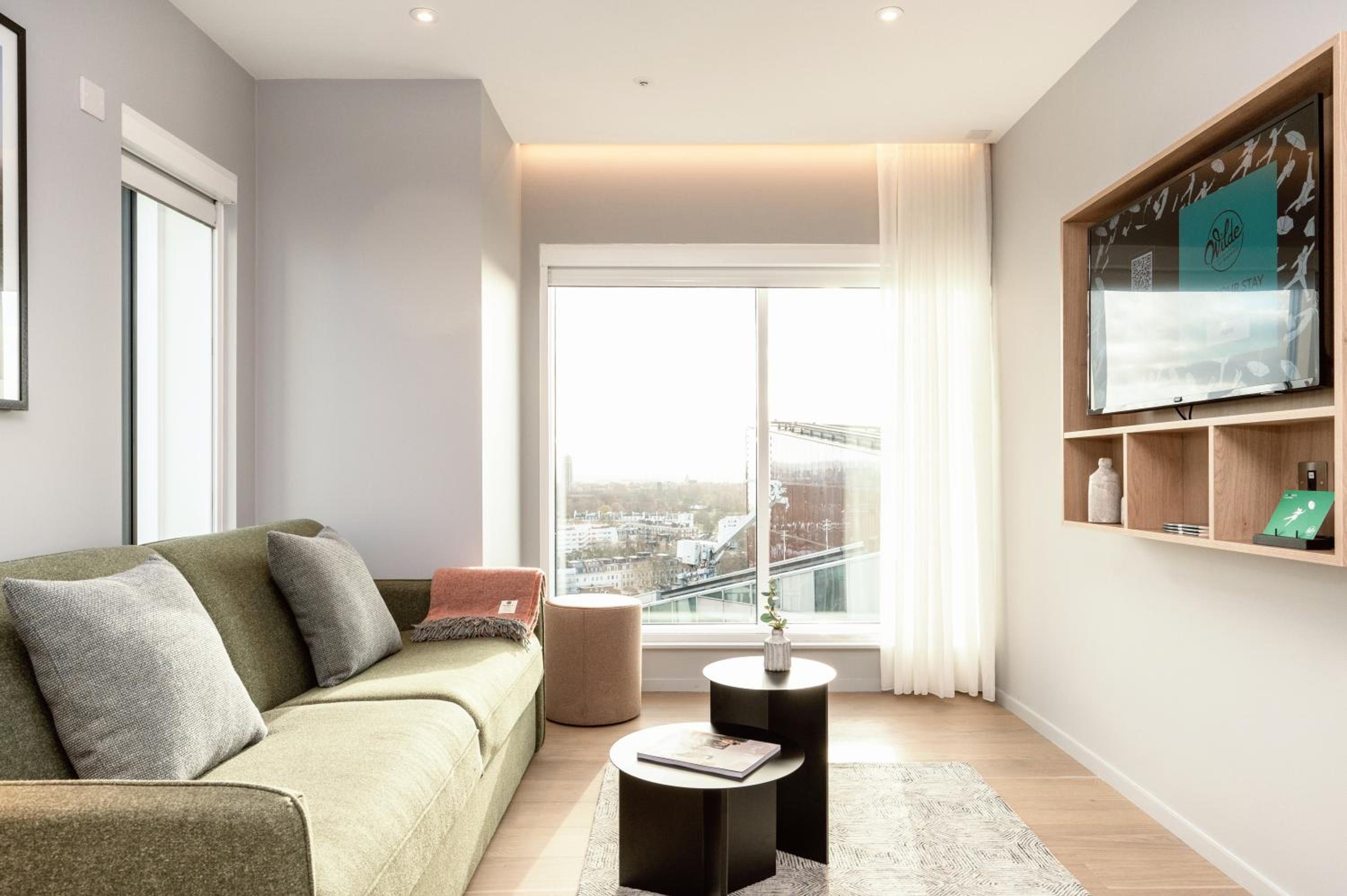 1 Bedroom Apartment Superior