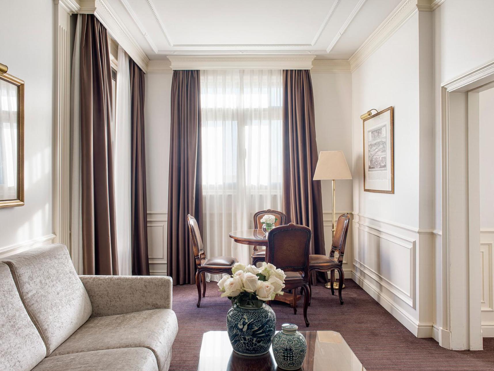 Master Suite Red Level