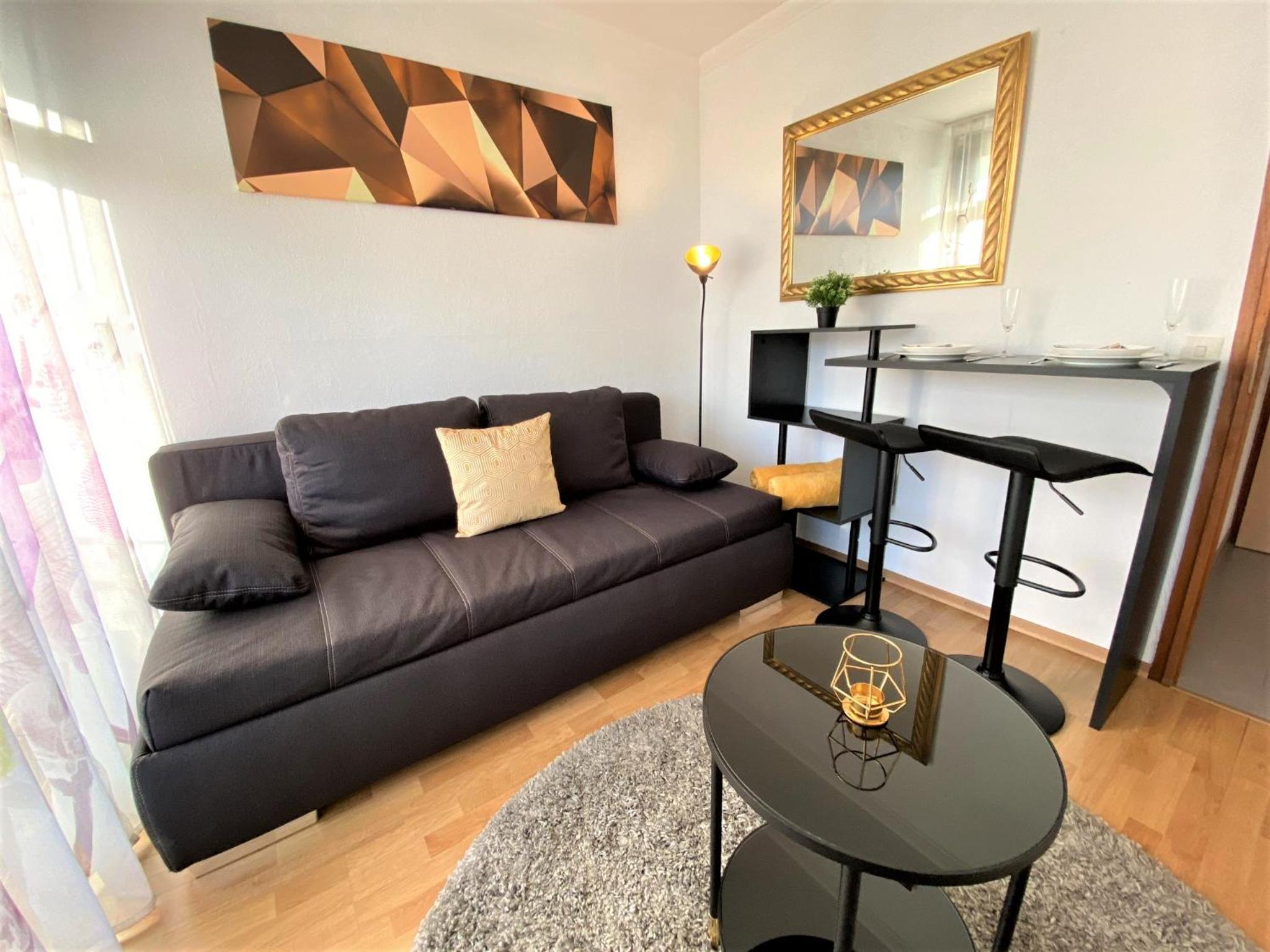 One-Bedroom Apartment - Photo 1