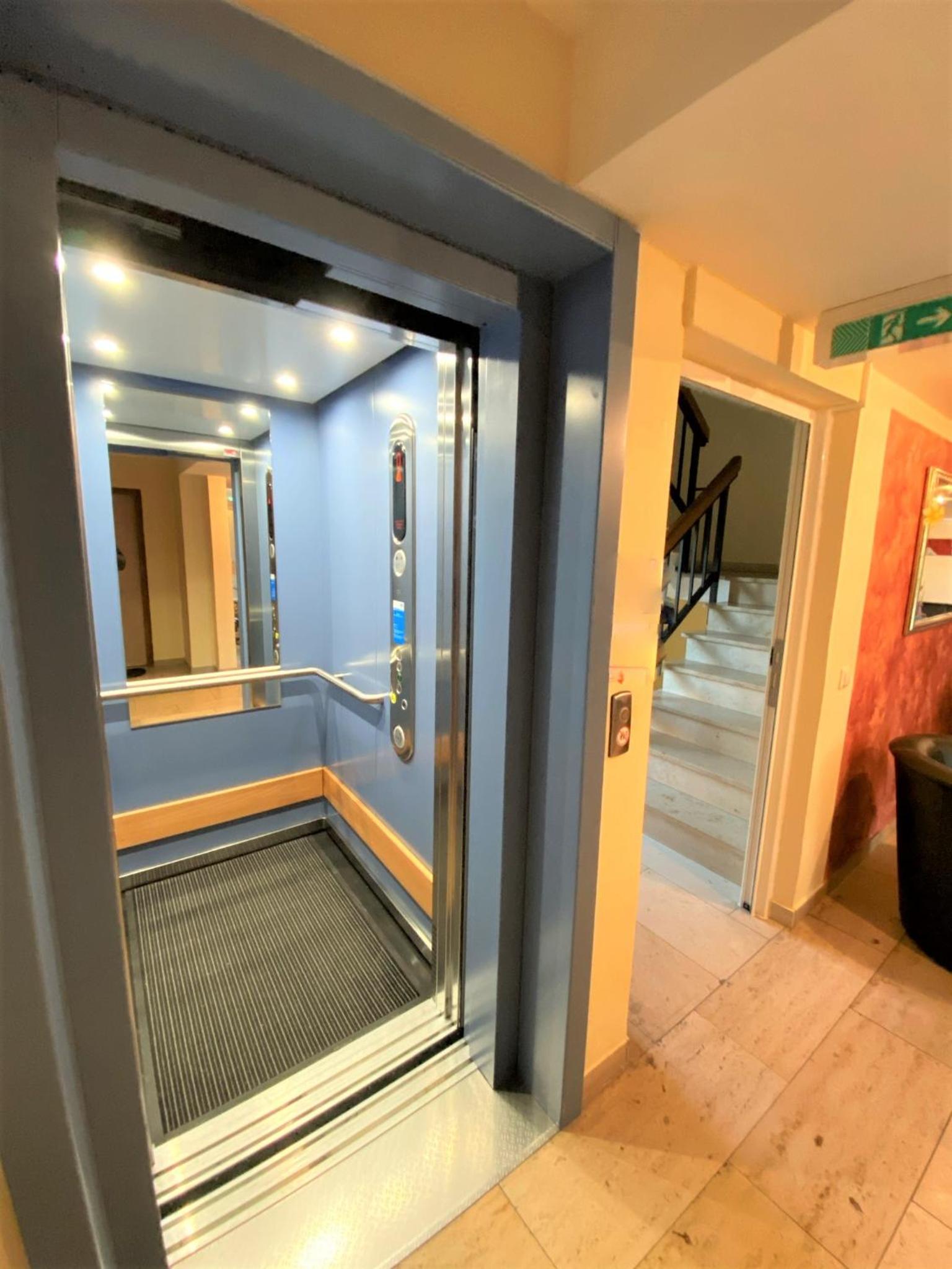 One-Bedroom Apartment - Photo 19