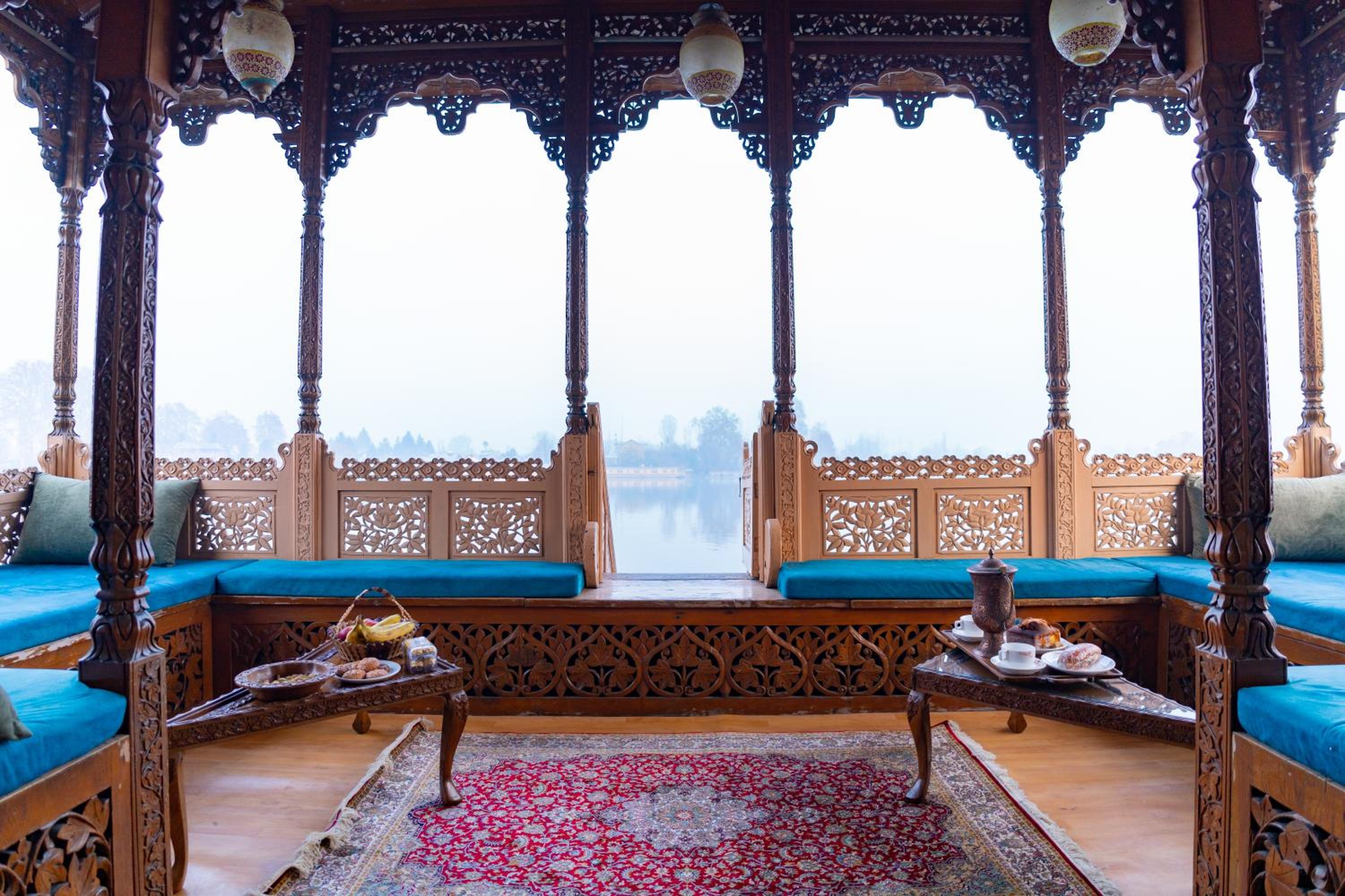 Standard King Room - Photo 7