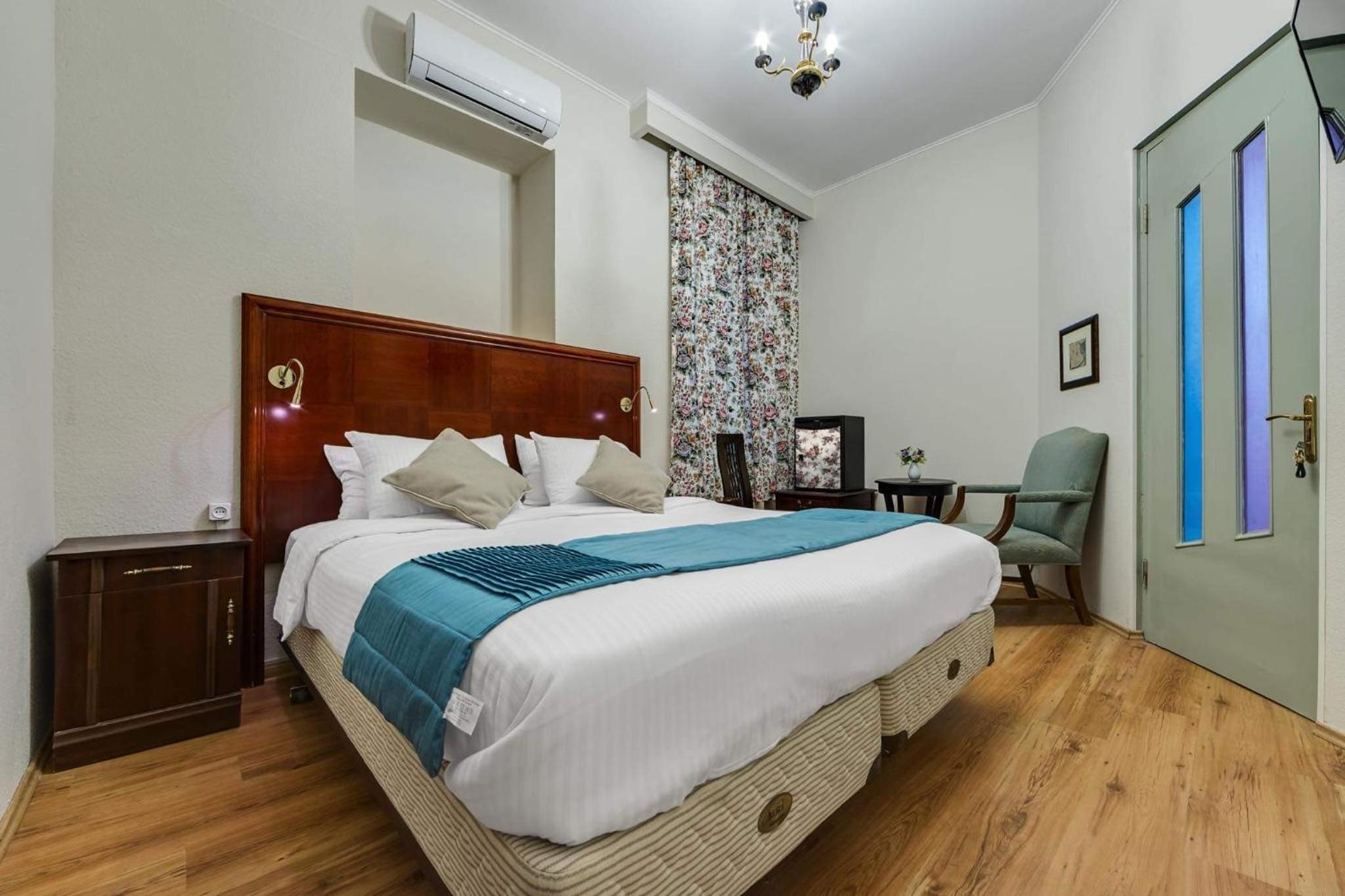Standard Double Room photo 1