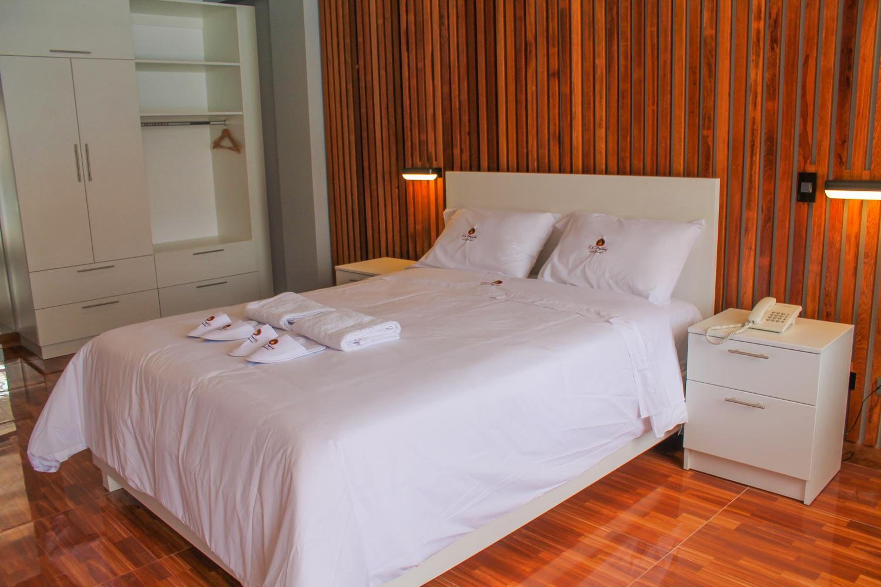 Queen Room
