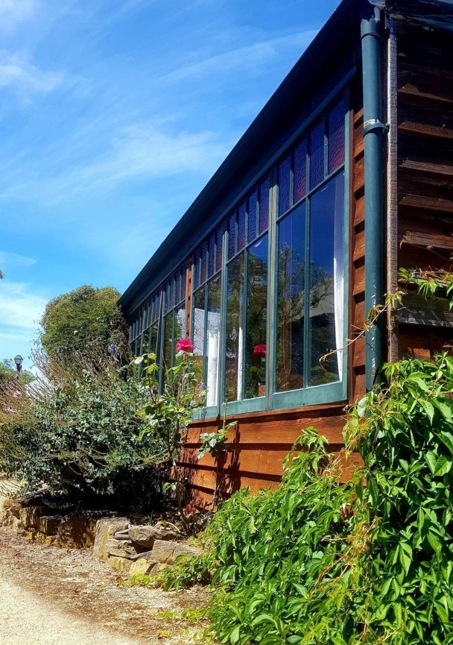 Two-Bedroom Cottage - Photo 7