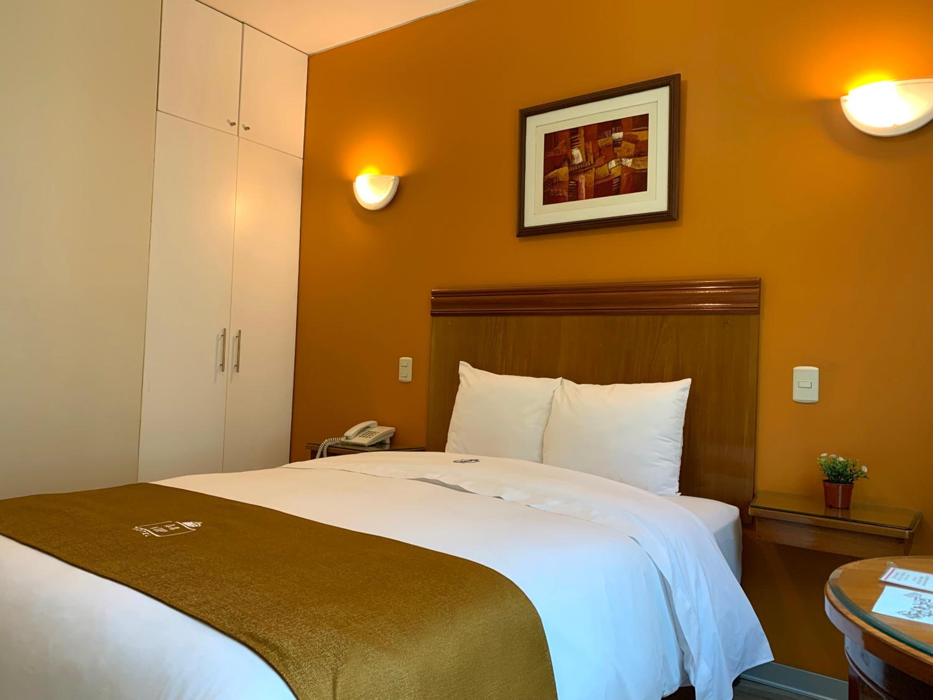 Small Single Room