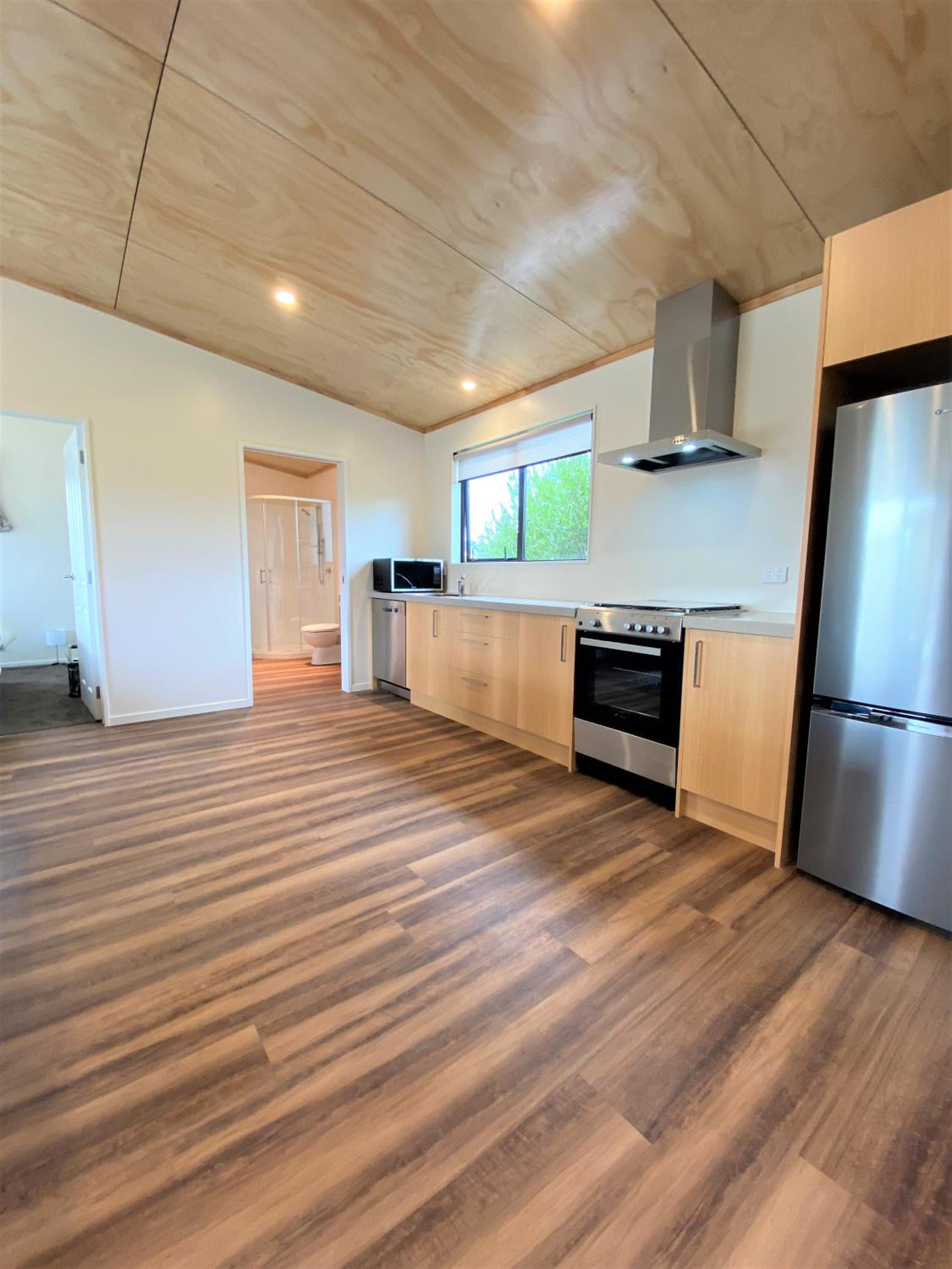 Three-Bedroom Apartment - Photo 25
