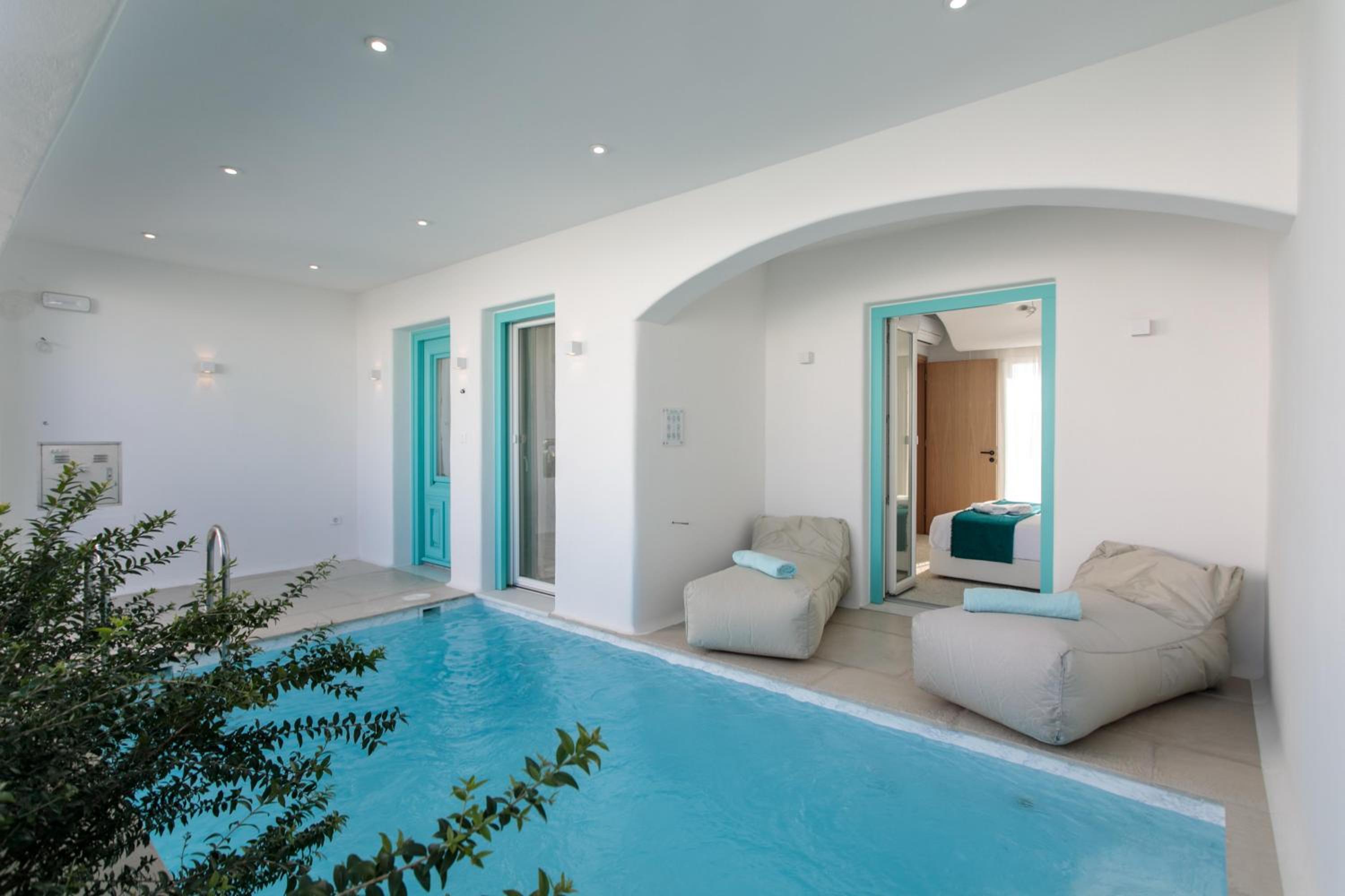 Majo Two Bedroom Villa with Private Pool - Photo 26