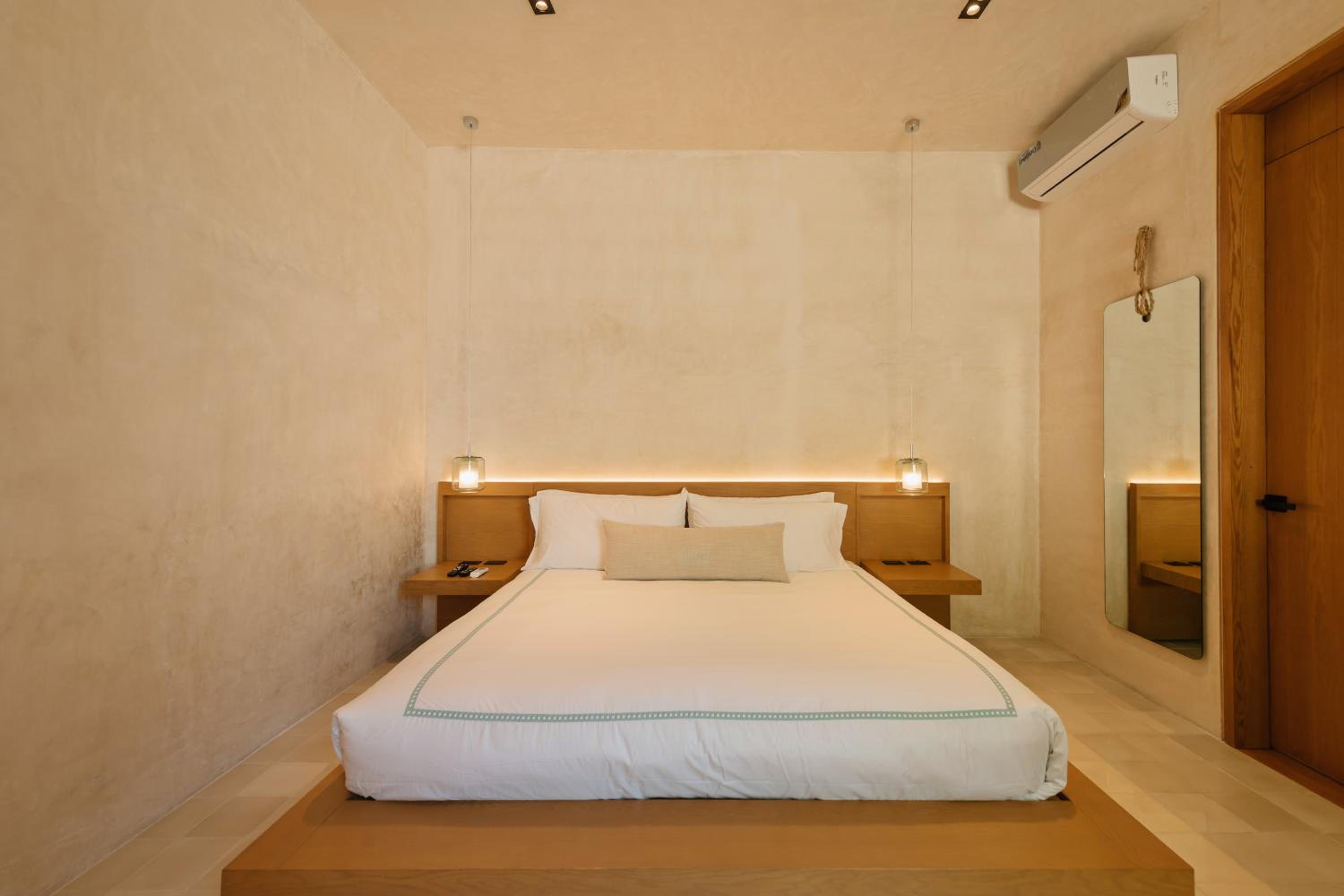 Maya Suite  photo 2