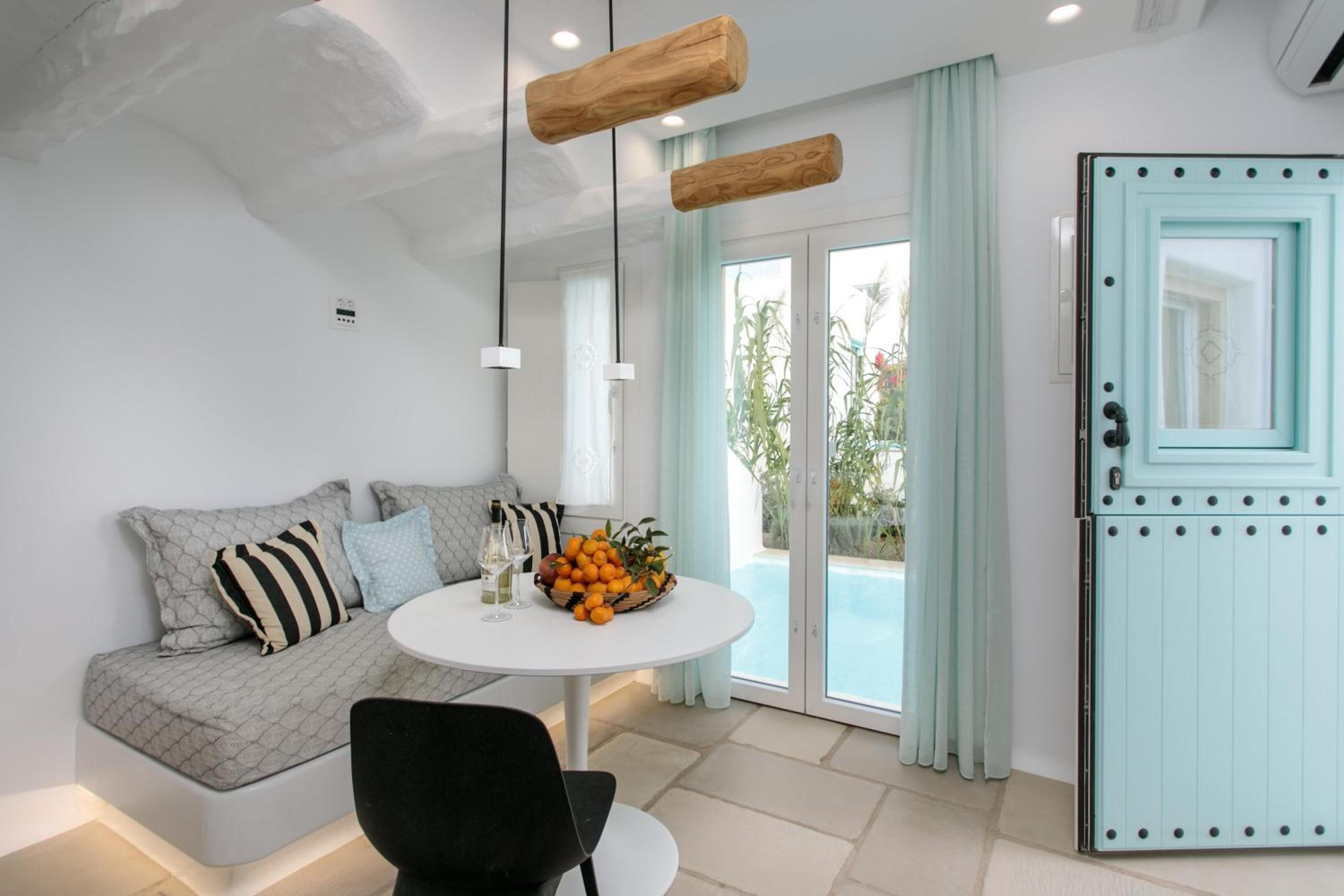 Suite With Private Pool