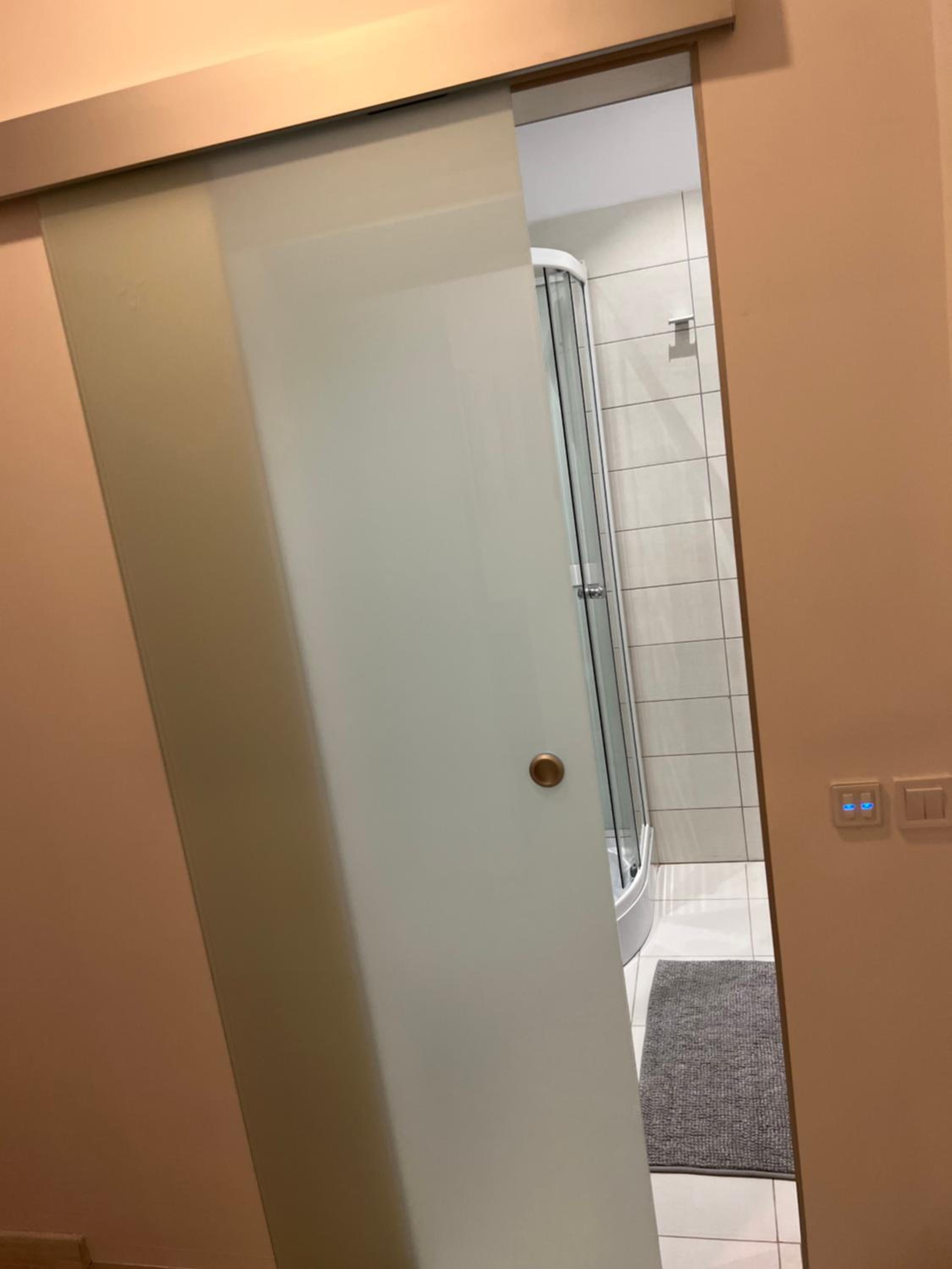 One-Bedroom Apartment - Photo 12