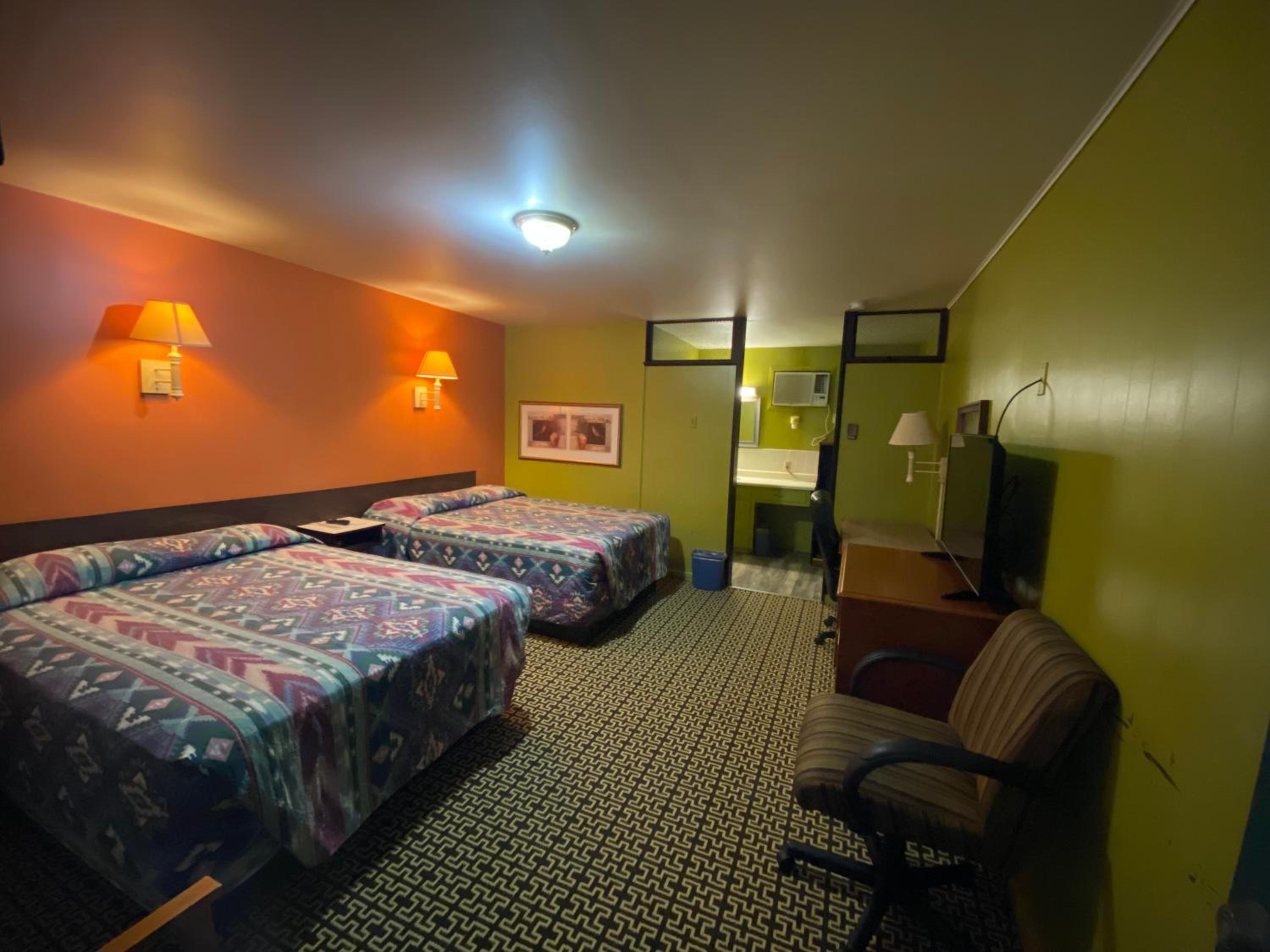 Double Room with Two Double Beds photo 1