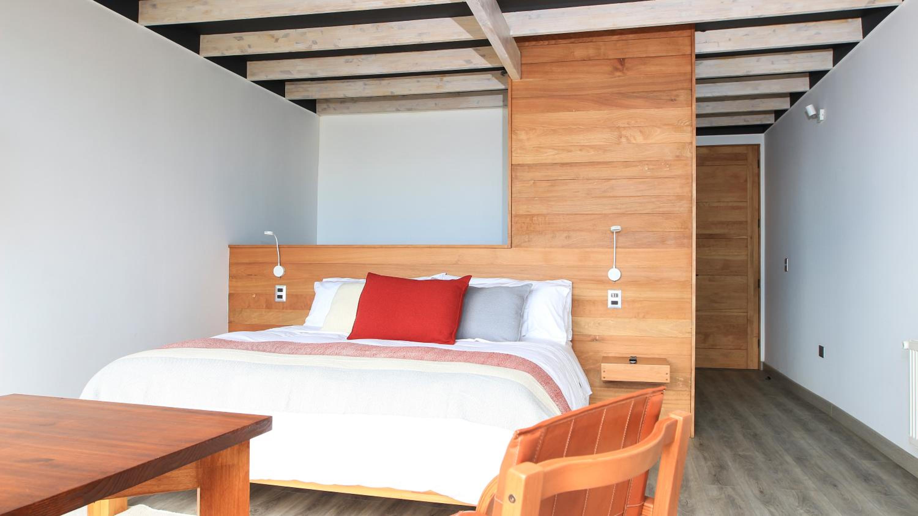 Deluxe Suite with Sea View photo 2