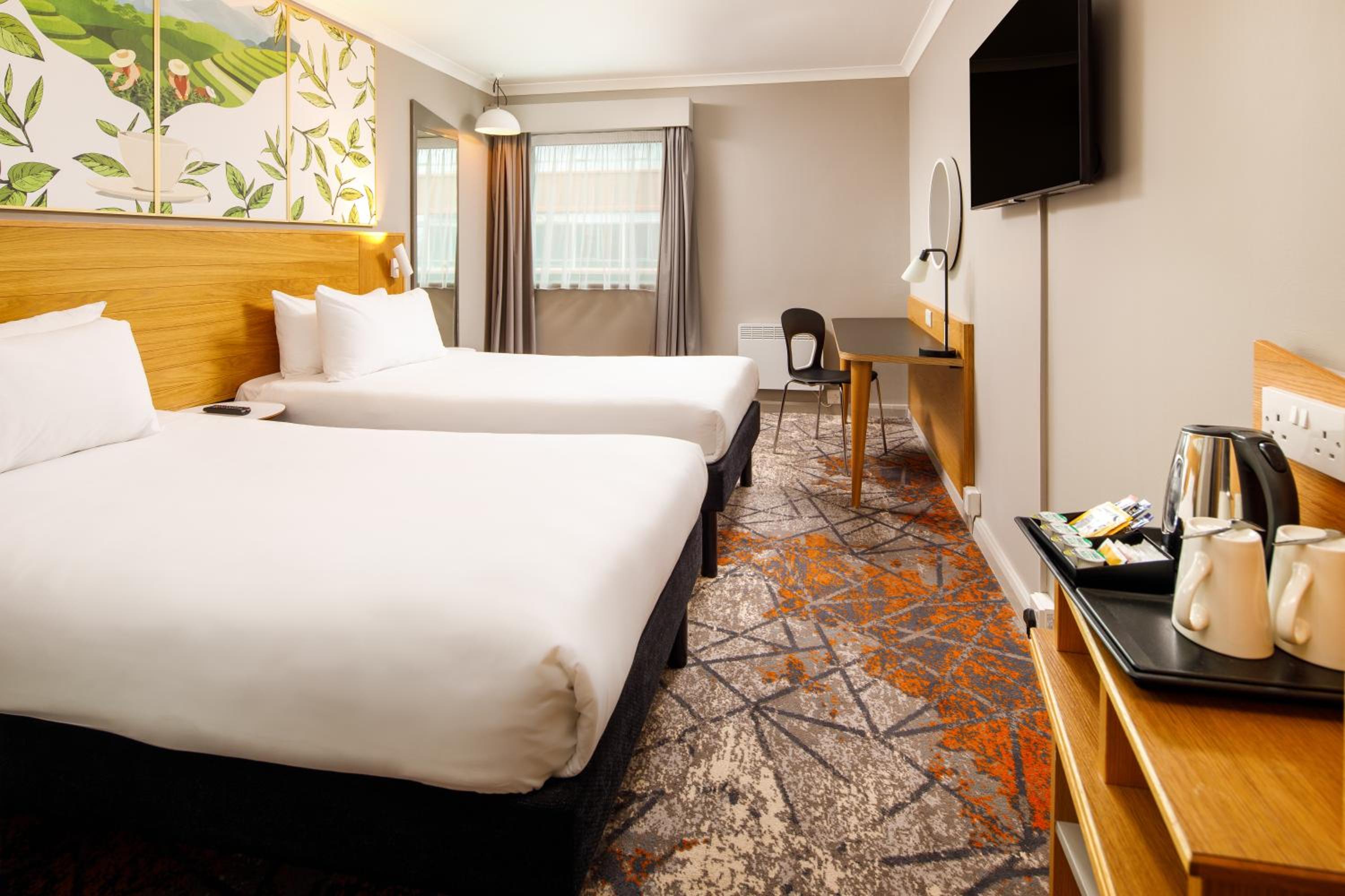 Standard Twin Room - Photo 2