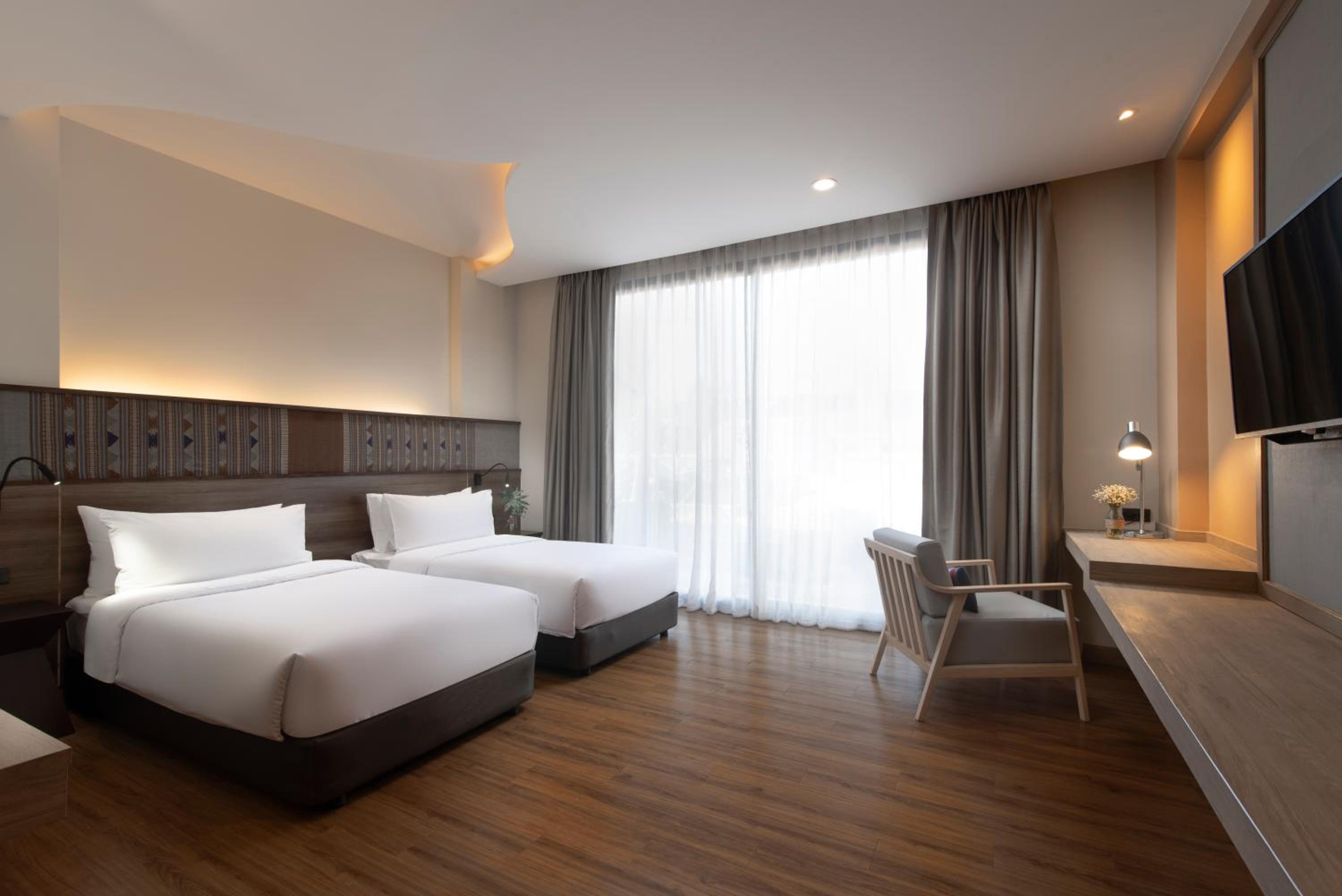 Deluxe Double or Twin Room - Photo 5