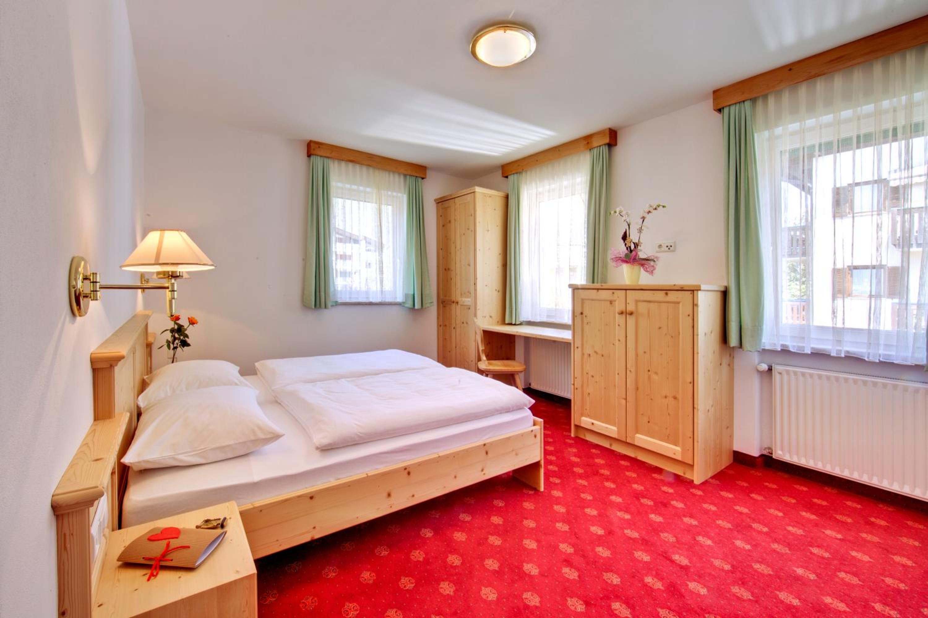 Suite photo 1
