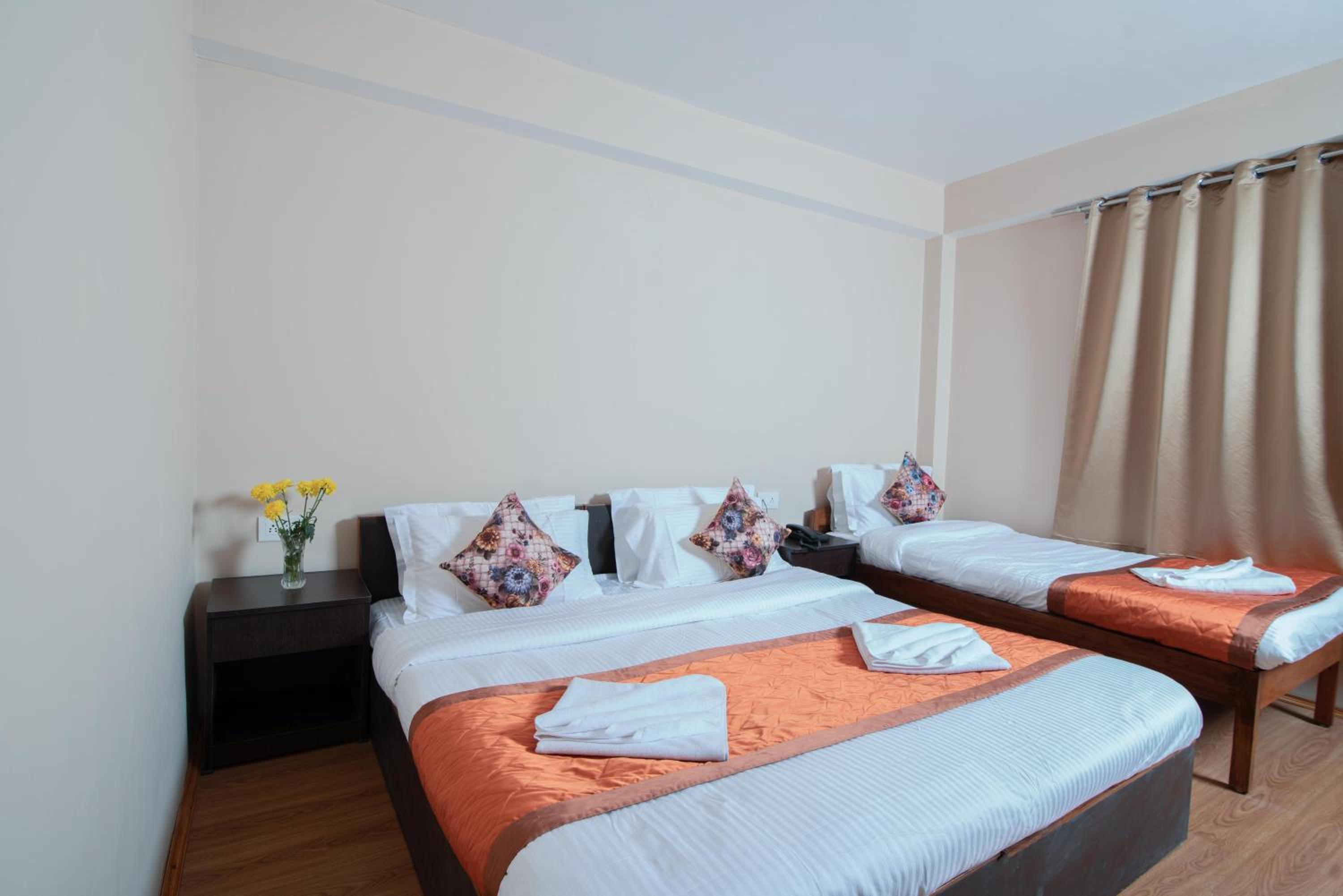 Standard Triple Room photo 2