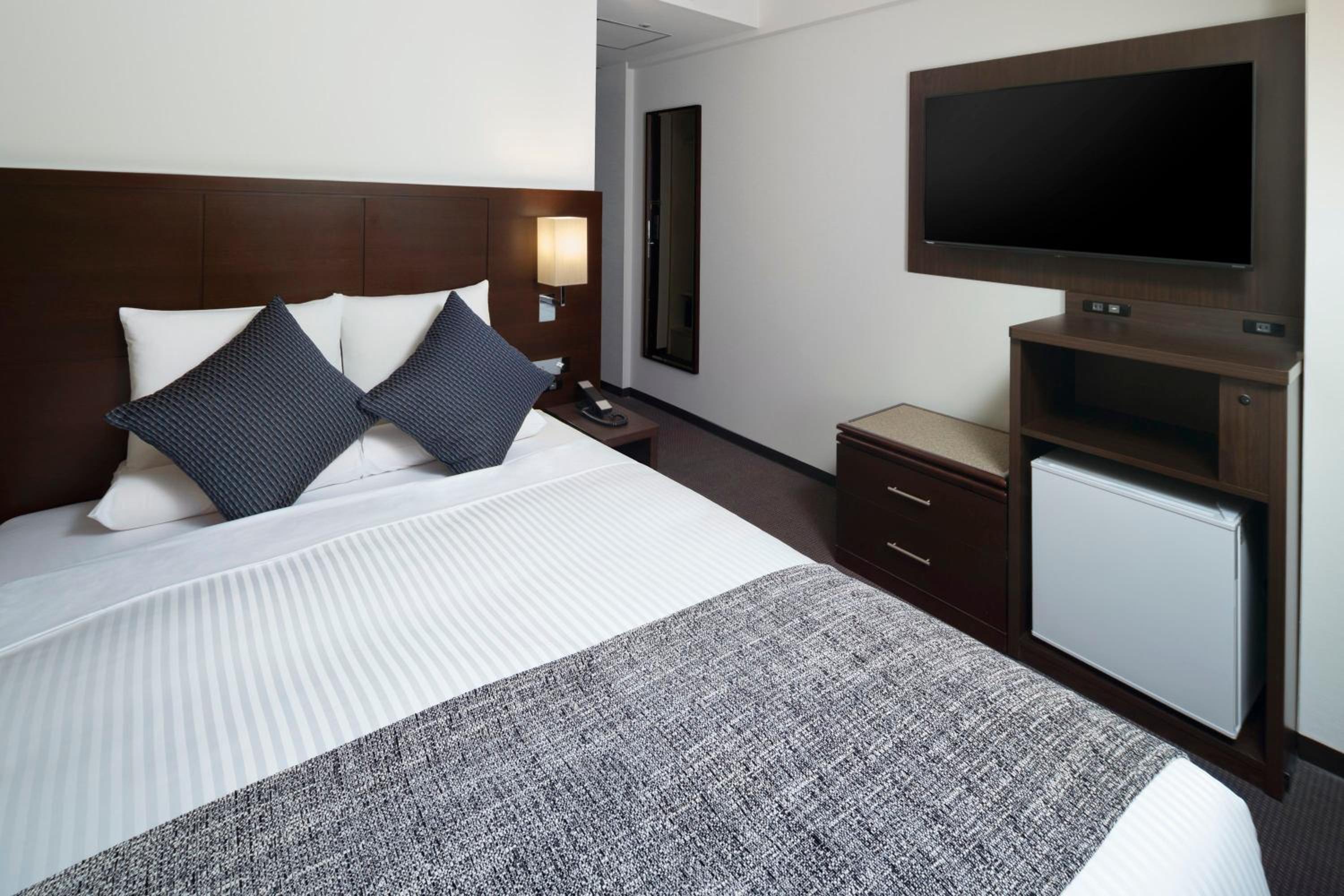 House Keeping is Optional with Additional Cost - Standard Double Room - Non-Smoking photo 1