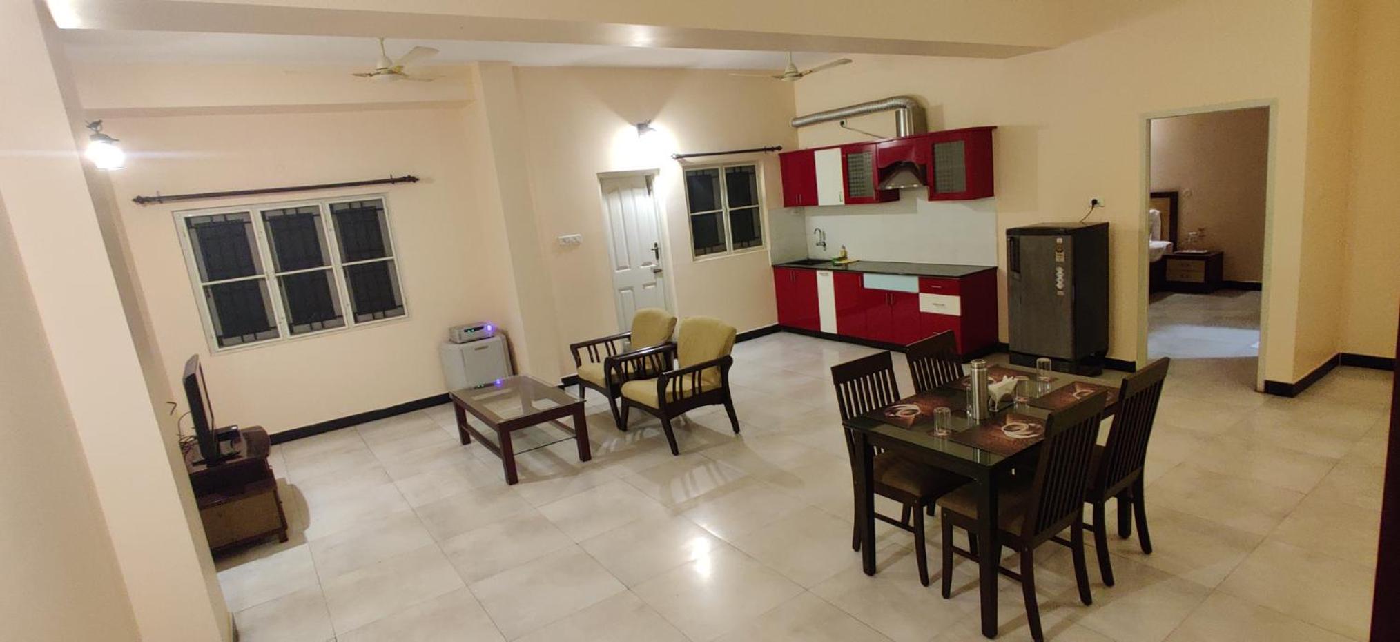 One-Bedroom Apartment - Photo 4
