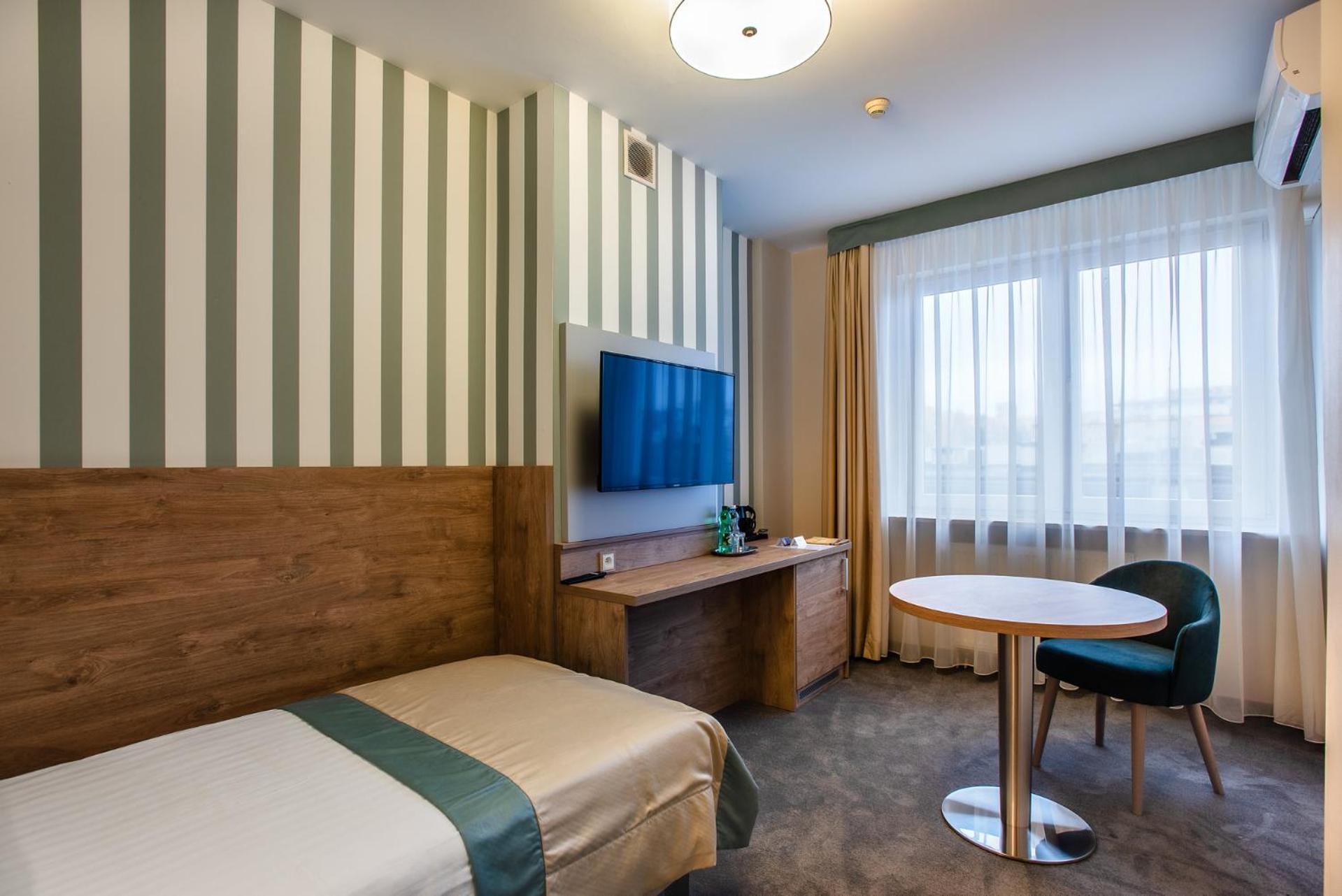  Single Room photo 2