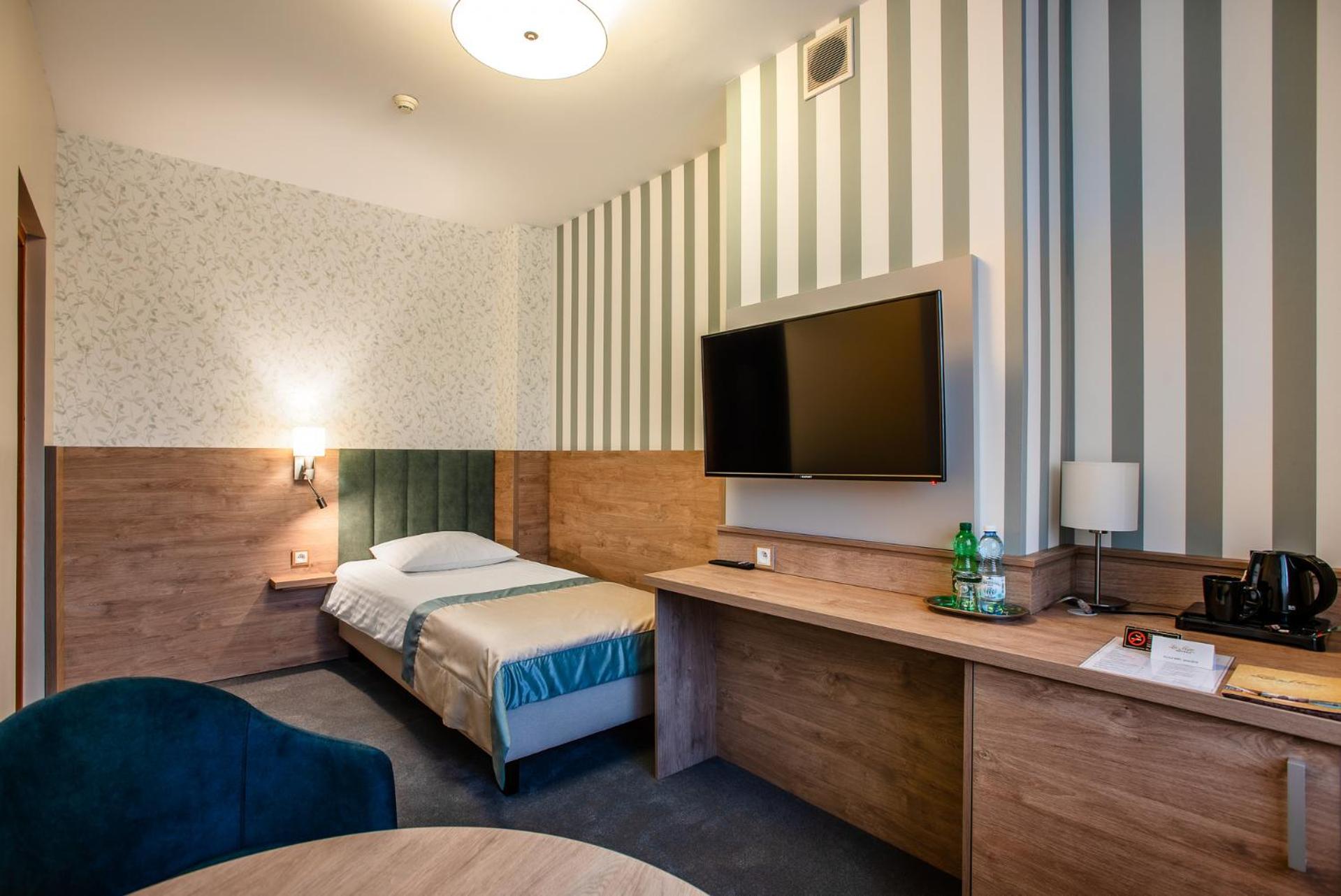  Single Room photo 3