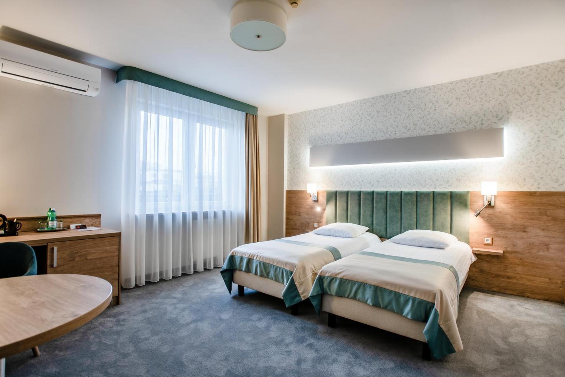 Double or Twin Room photo 2