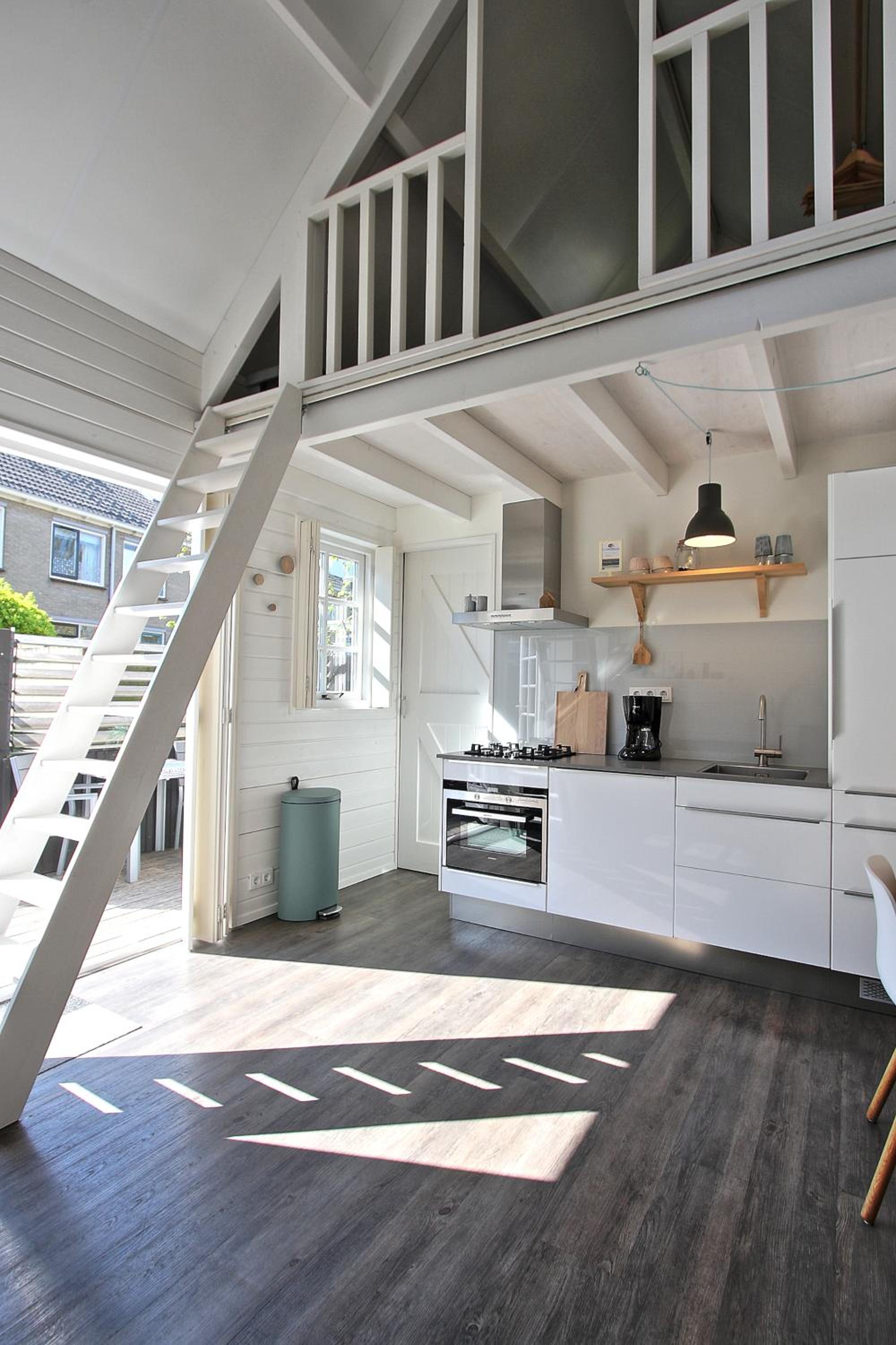 One-Bedroom House photo 2