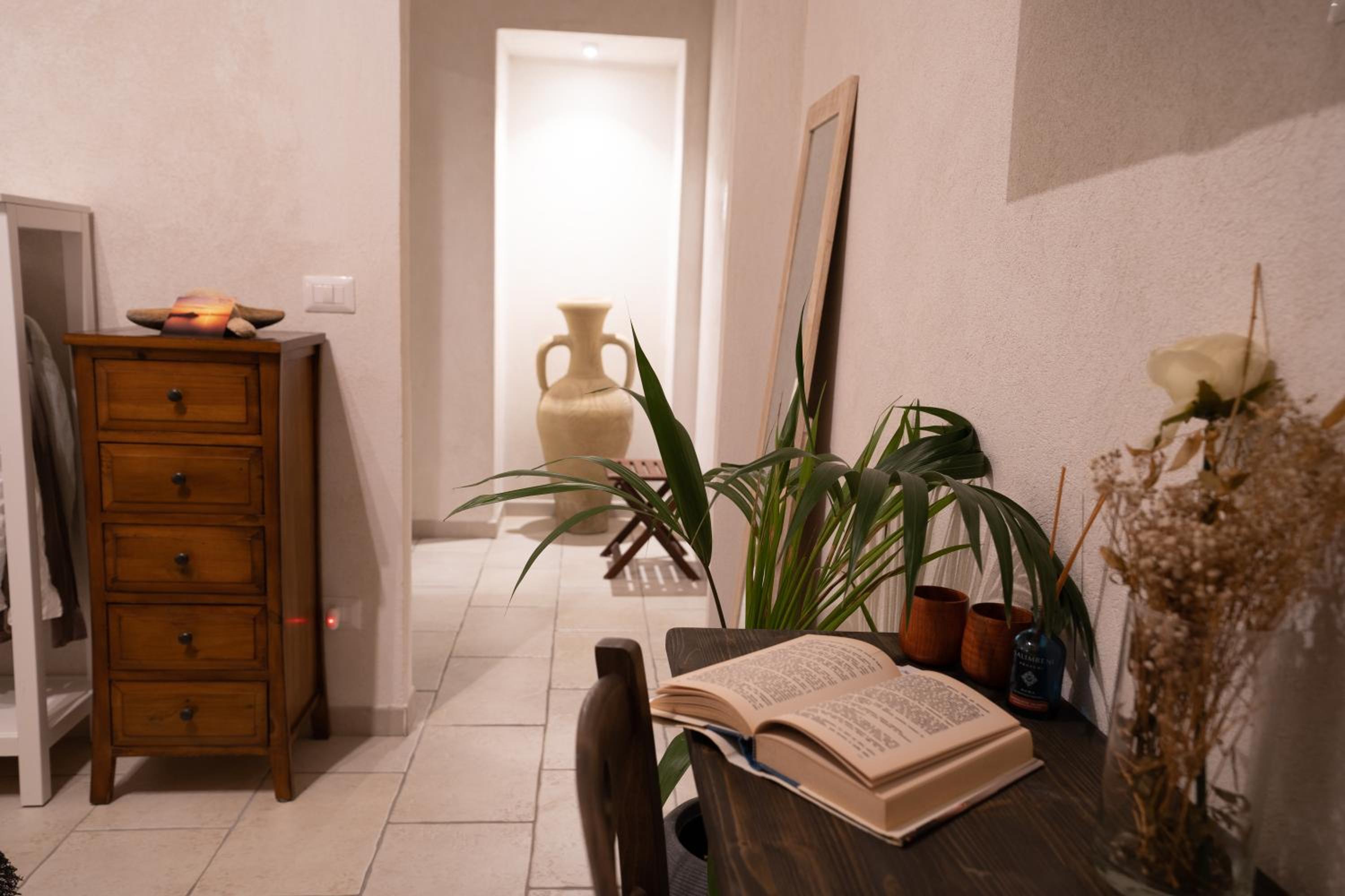 Deluxe Room - Photo 1