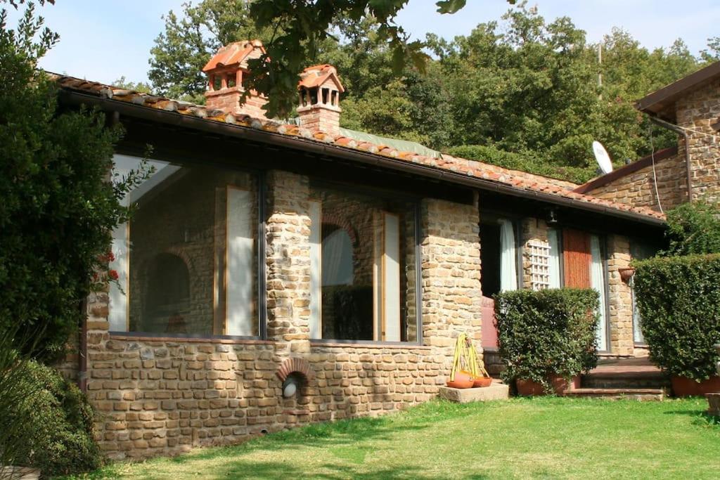 Two-Bedroom House photo 3