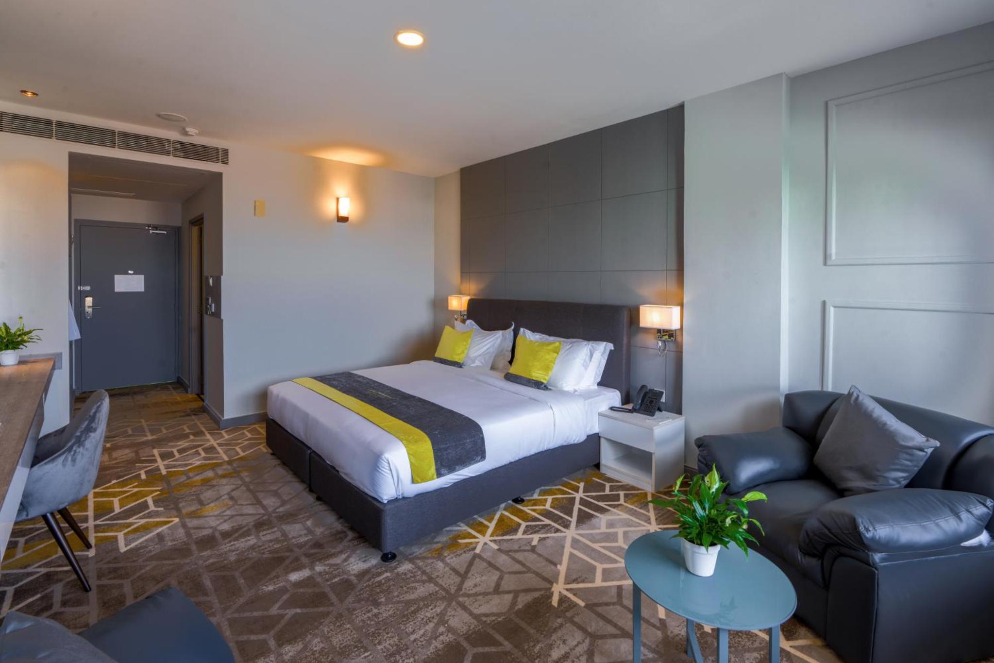 Standard Double or Twin Room (Free Return Airport Transfer & 10% discount on Food & Beverage) - Photo 7
