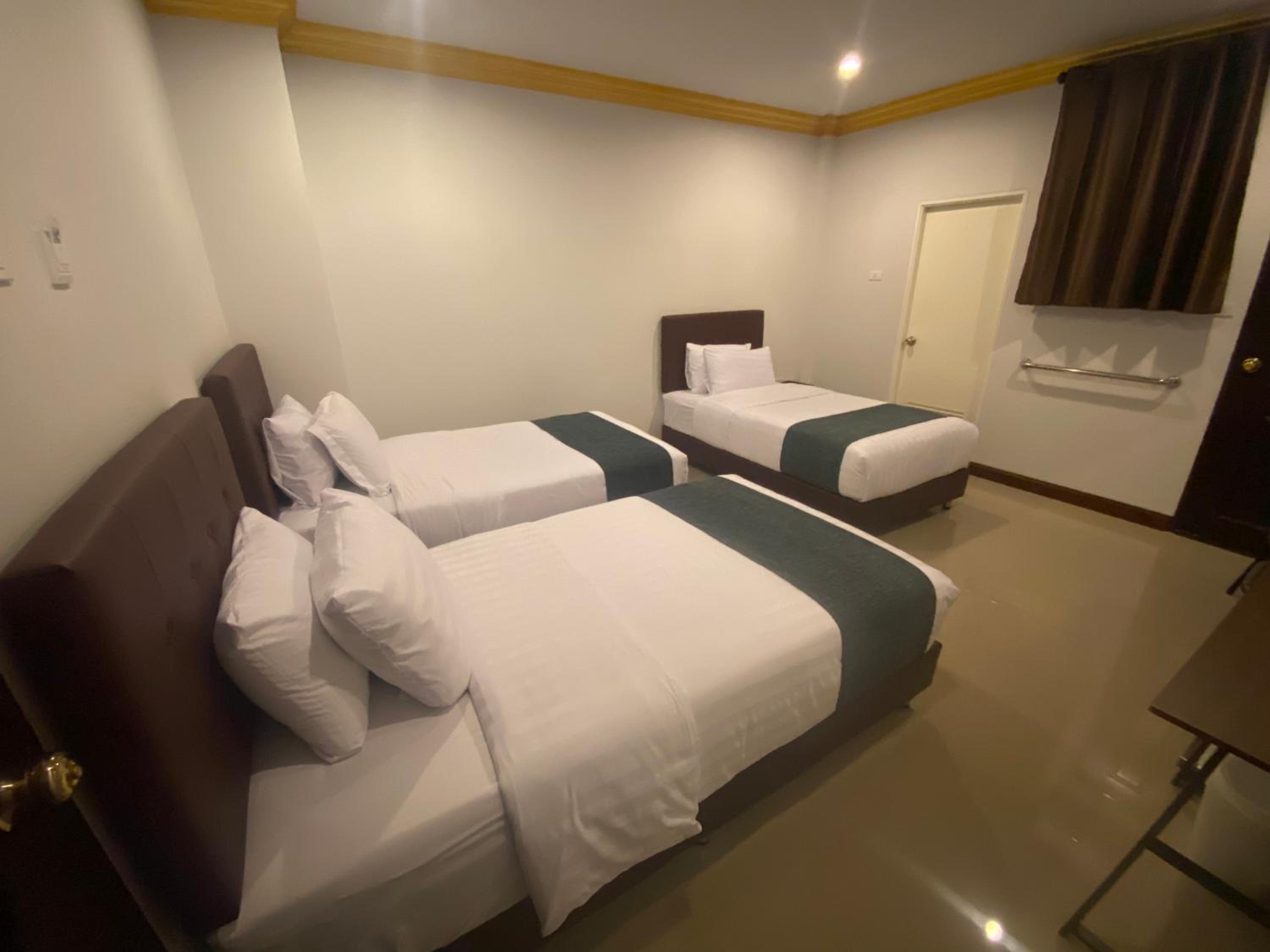 Triple Room - Photo 3