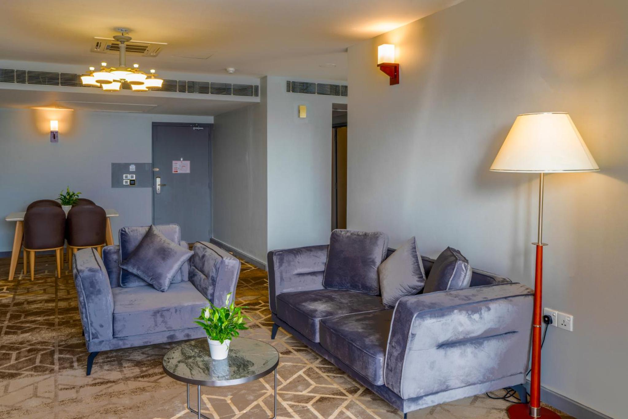 Executive Suite (Free Return Airport Transfer & 10% discount on Food & Beverage) - Photo 6