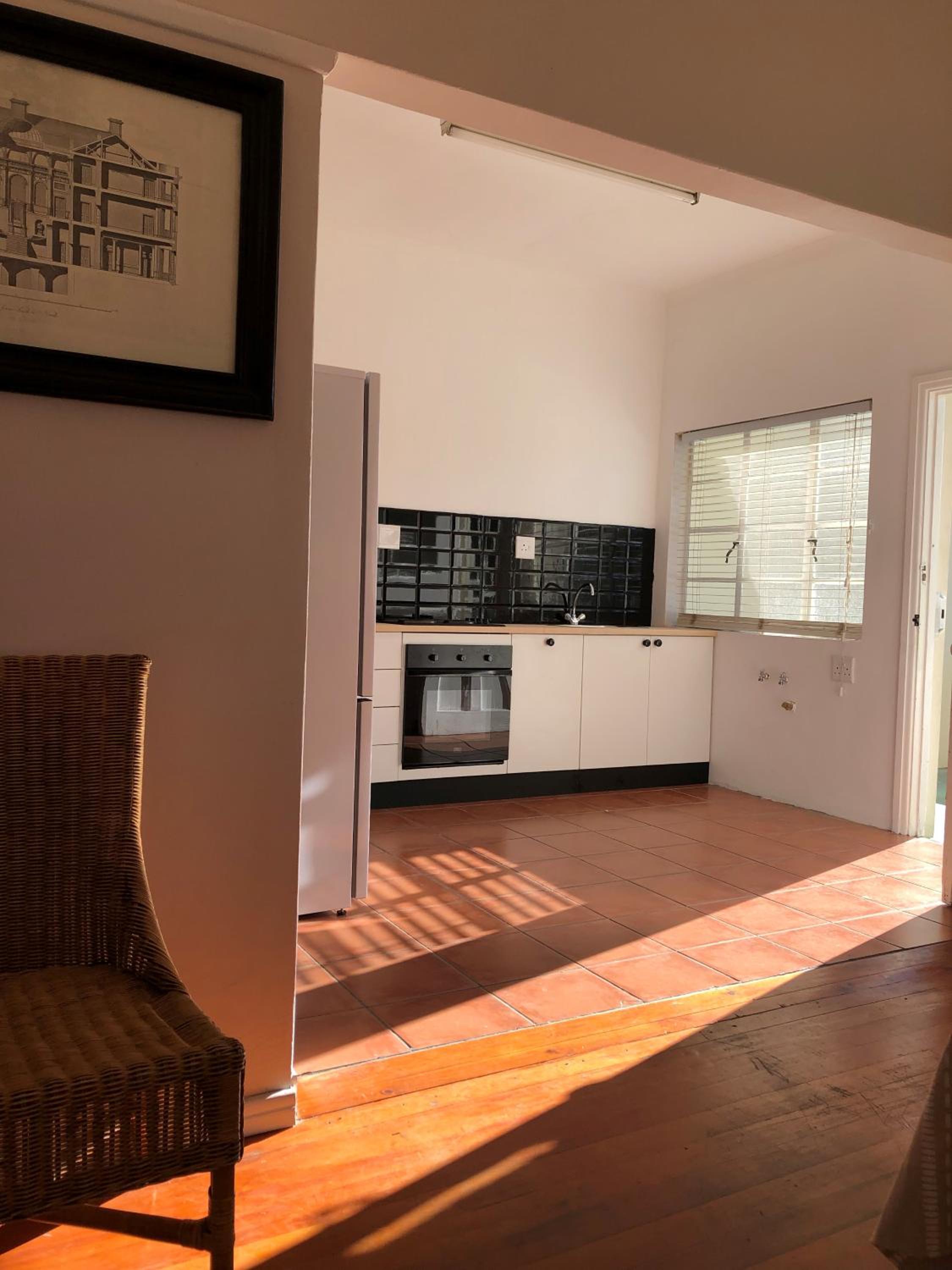 Two-Bedroom Apartment - Photo 5