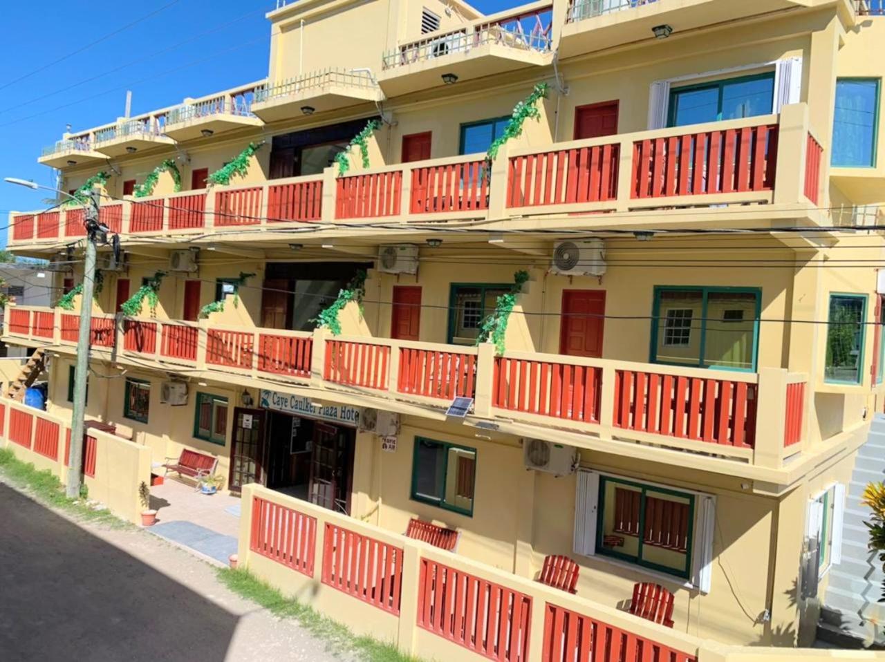 King Room with Balcony photo 3