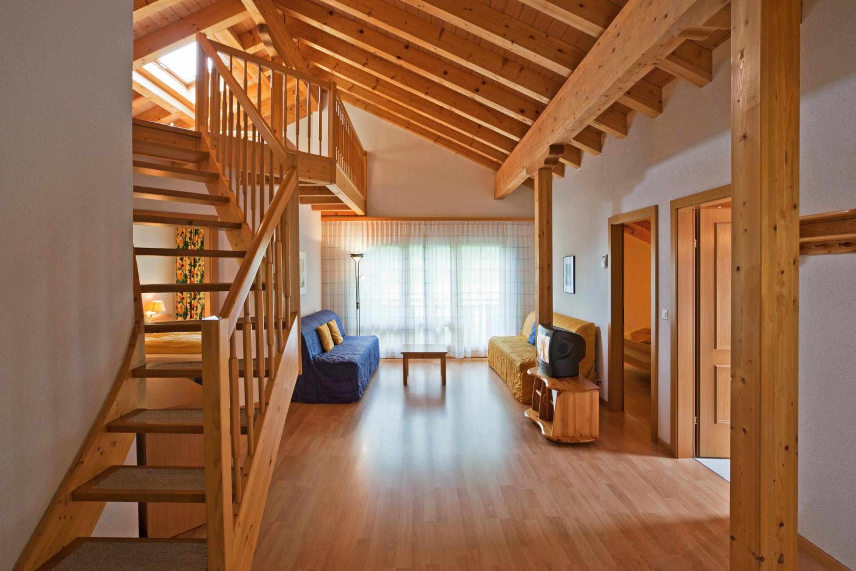 Apartment - Split Level photo 3