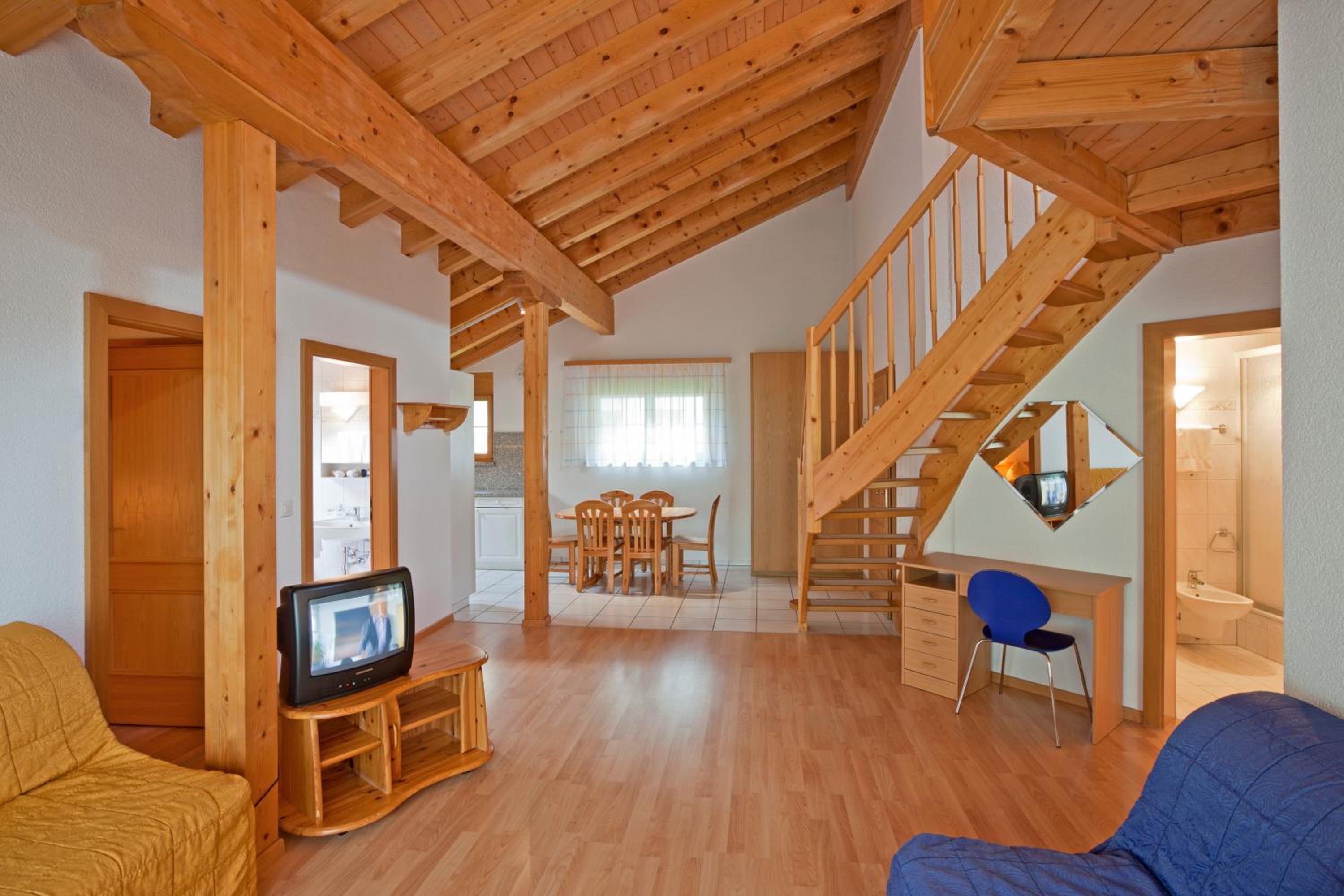 Apartment - Split Level photo 1