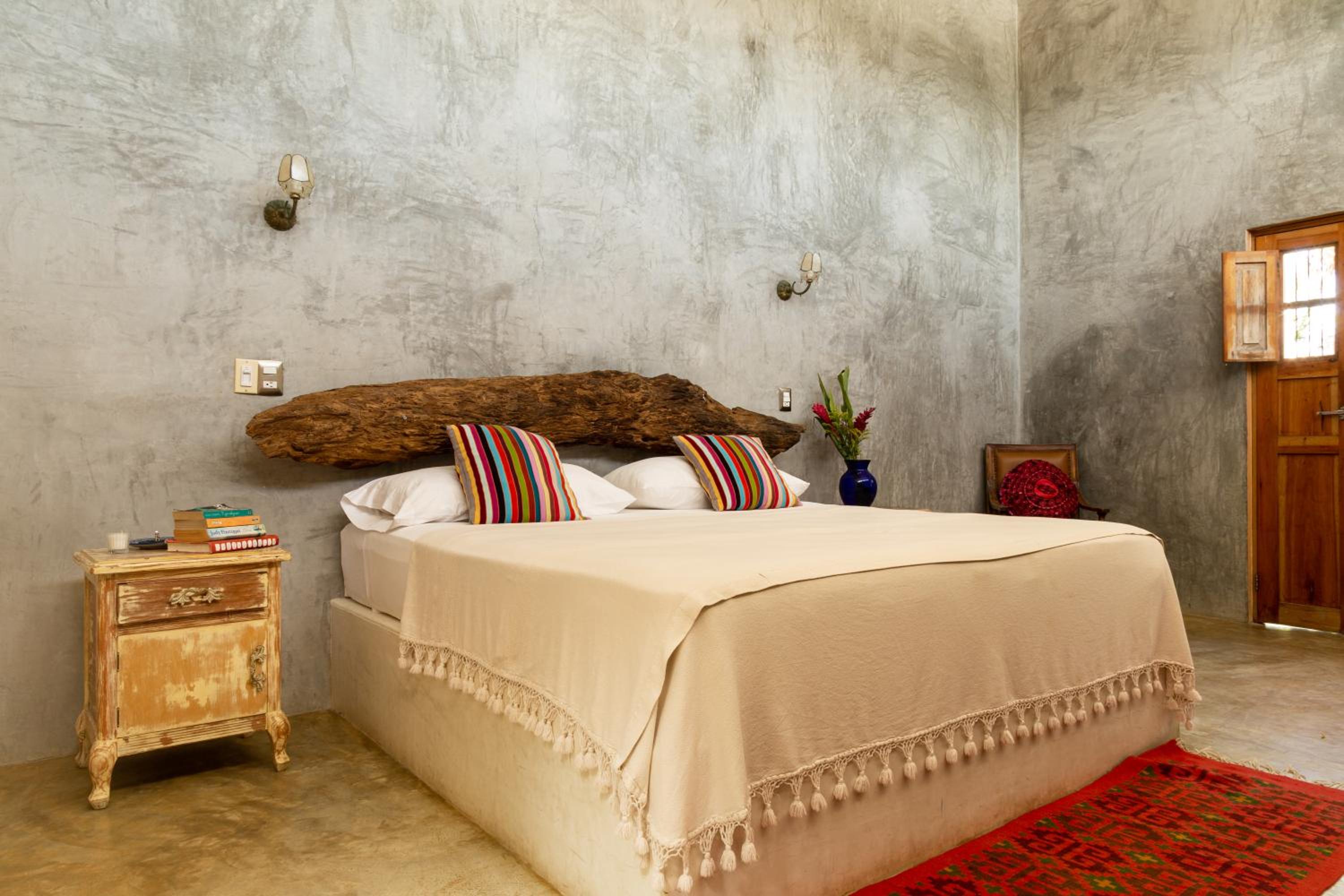 Suite with Garden View - Photo 1