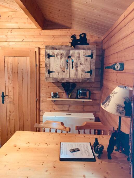 One-Bedroom House - Photo 17