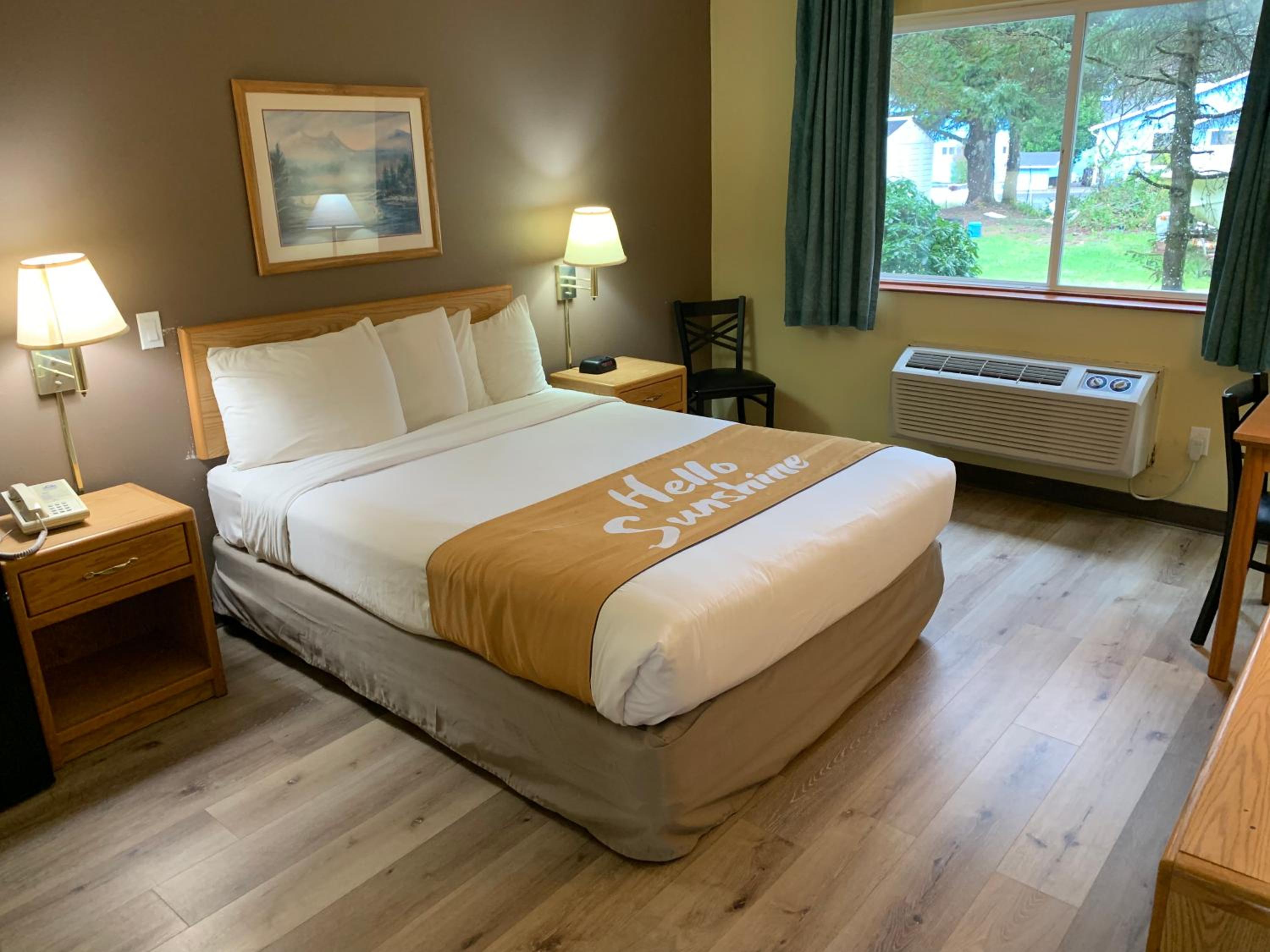 Queen Room - Disability Access/Non-Smoking - Photo 2
