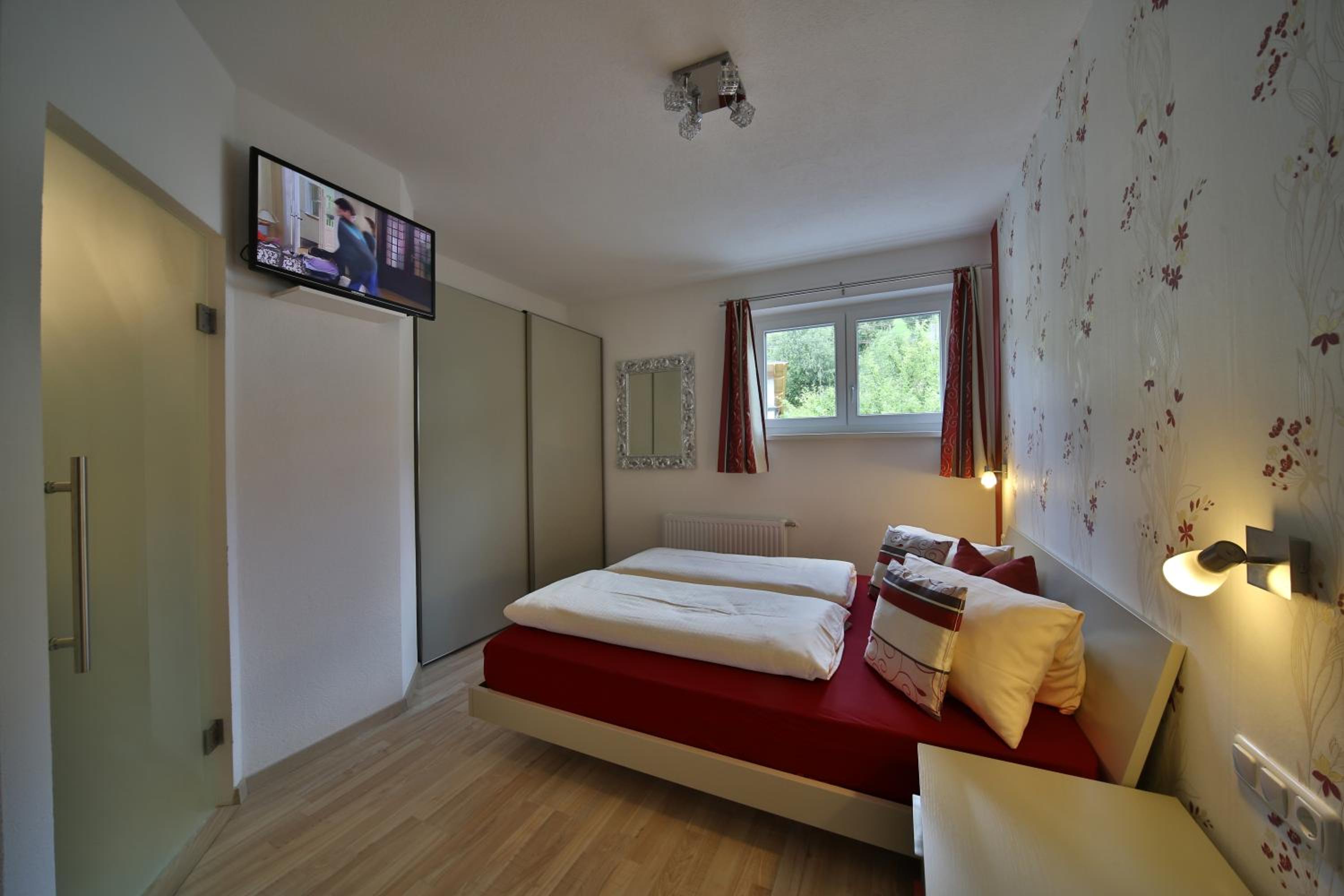 Small Double Room photo 3