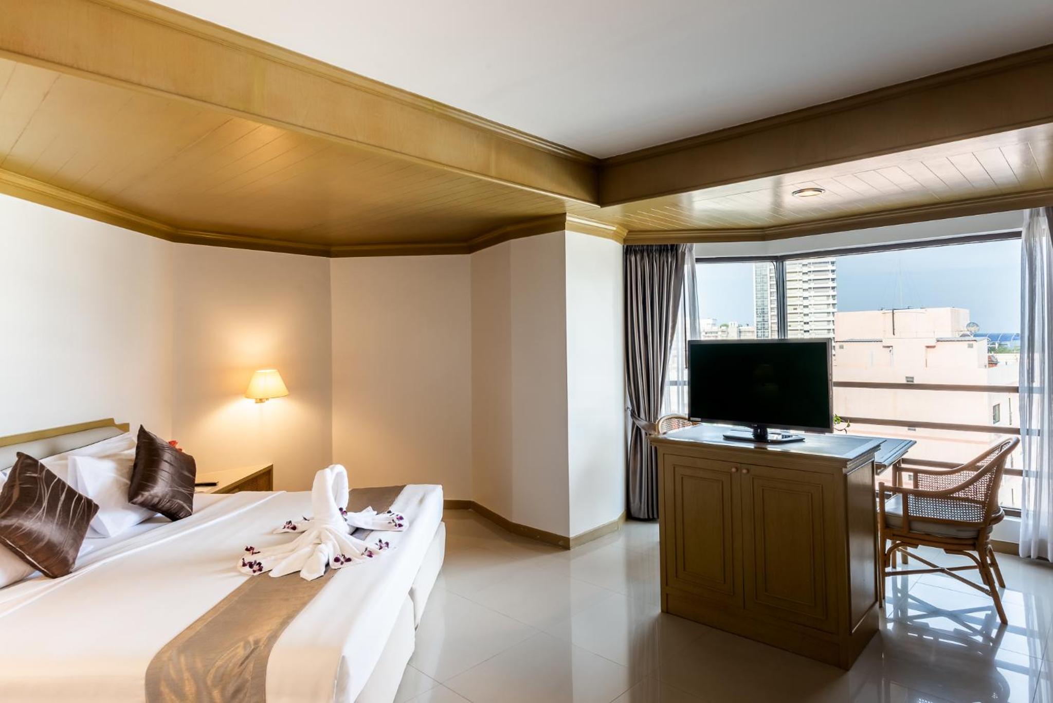 Executive Double Room (No Balcony) - Photo 3