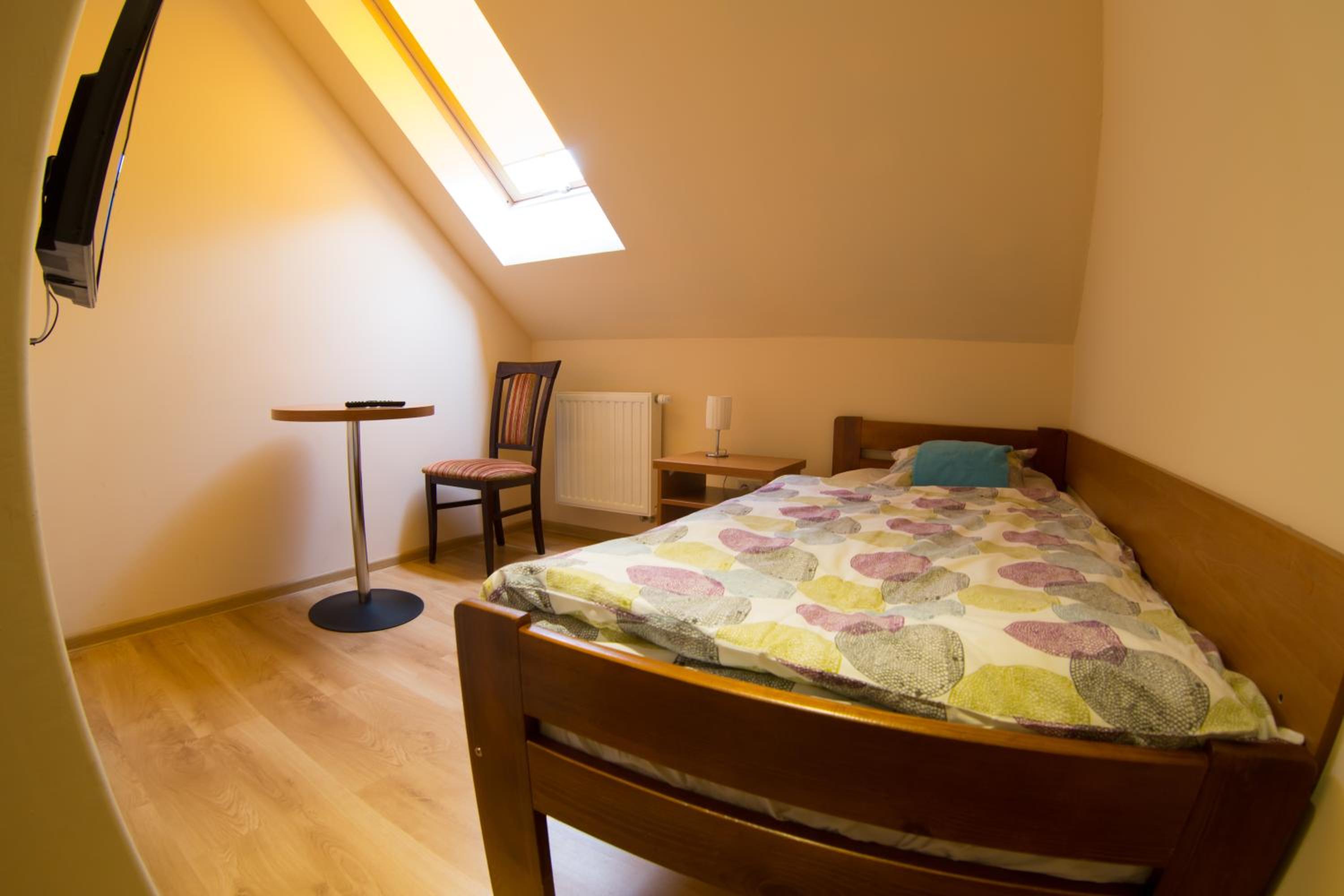 Single Room photo 1