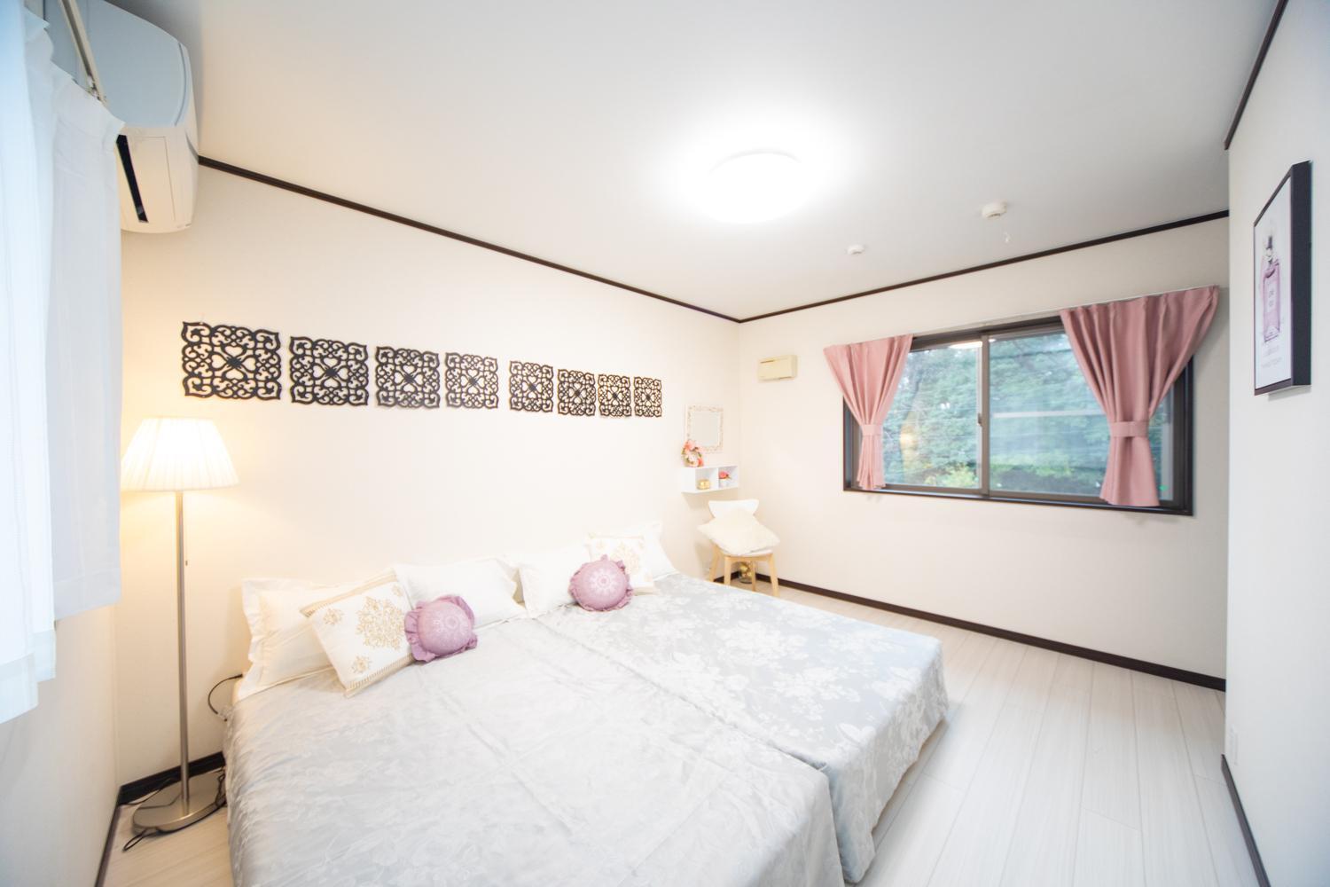 Three-Bedroom House - Photo 44