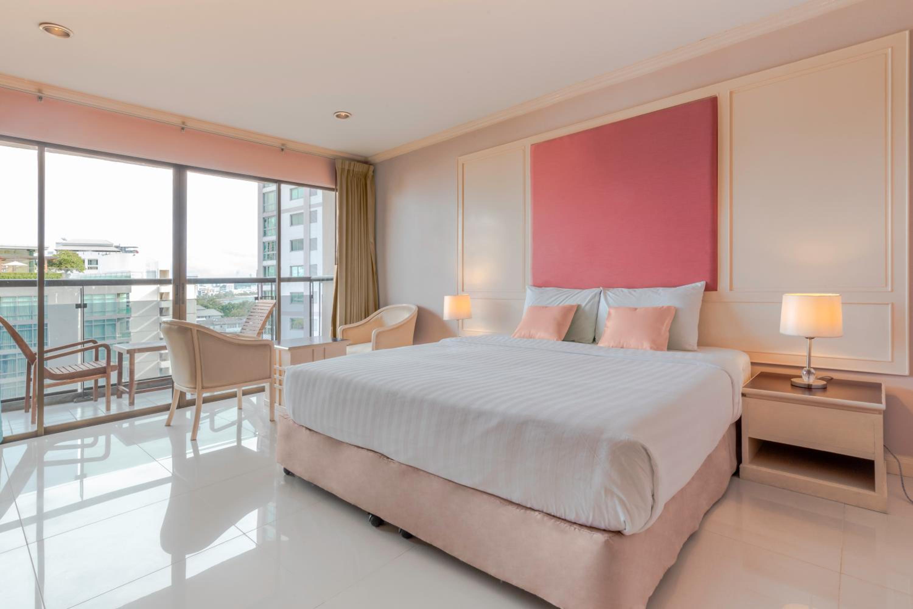 Superior Double or Twin Room - Photo 2