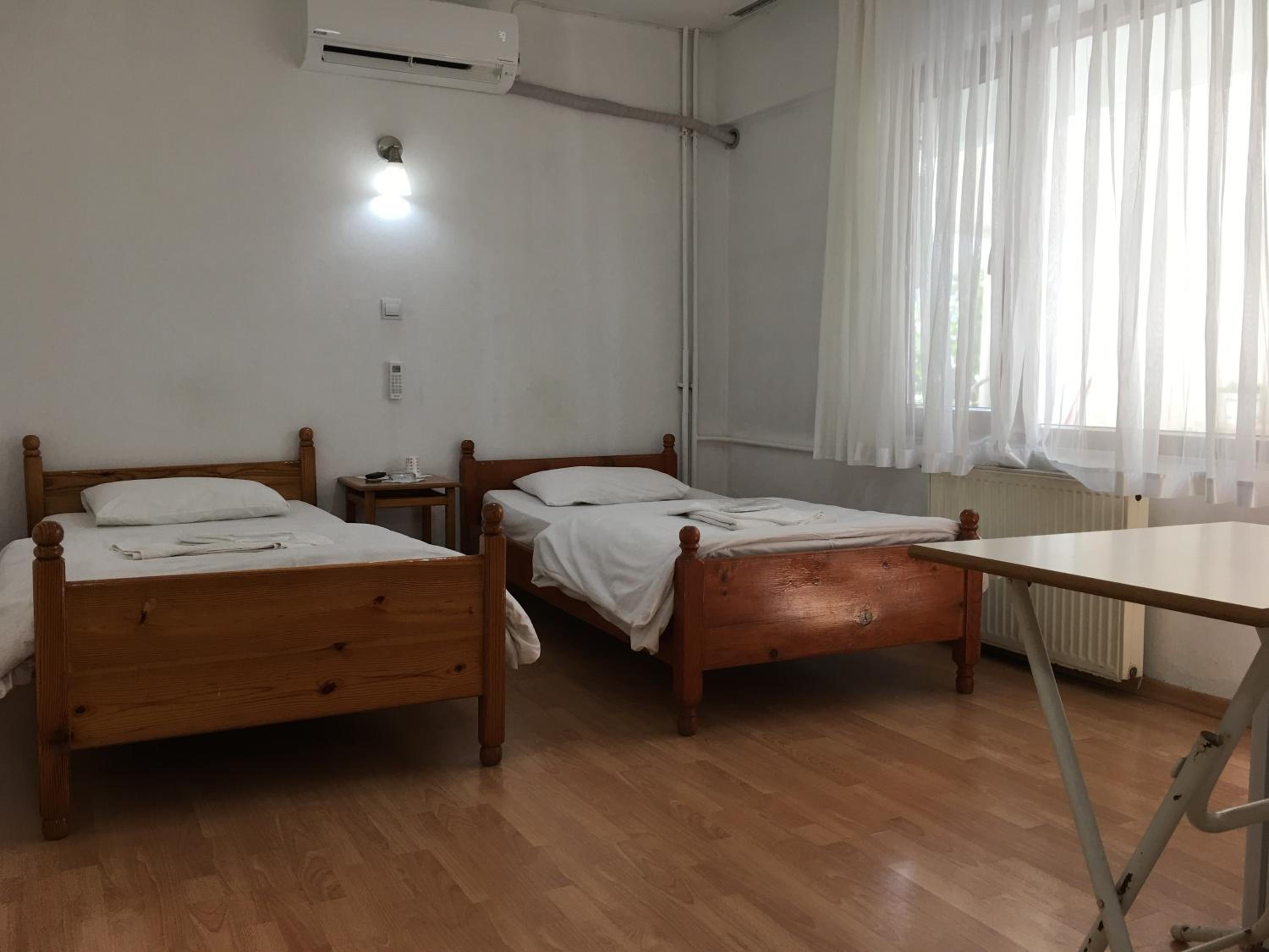 Double or Twin Room with Garden View photo 2