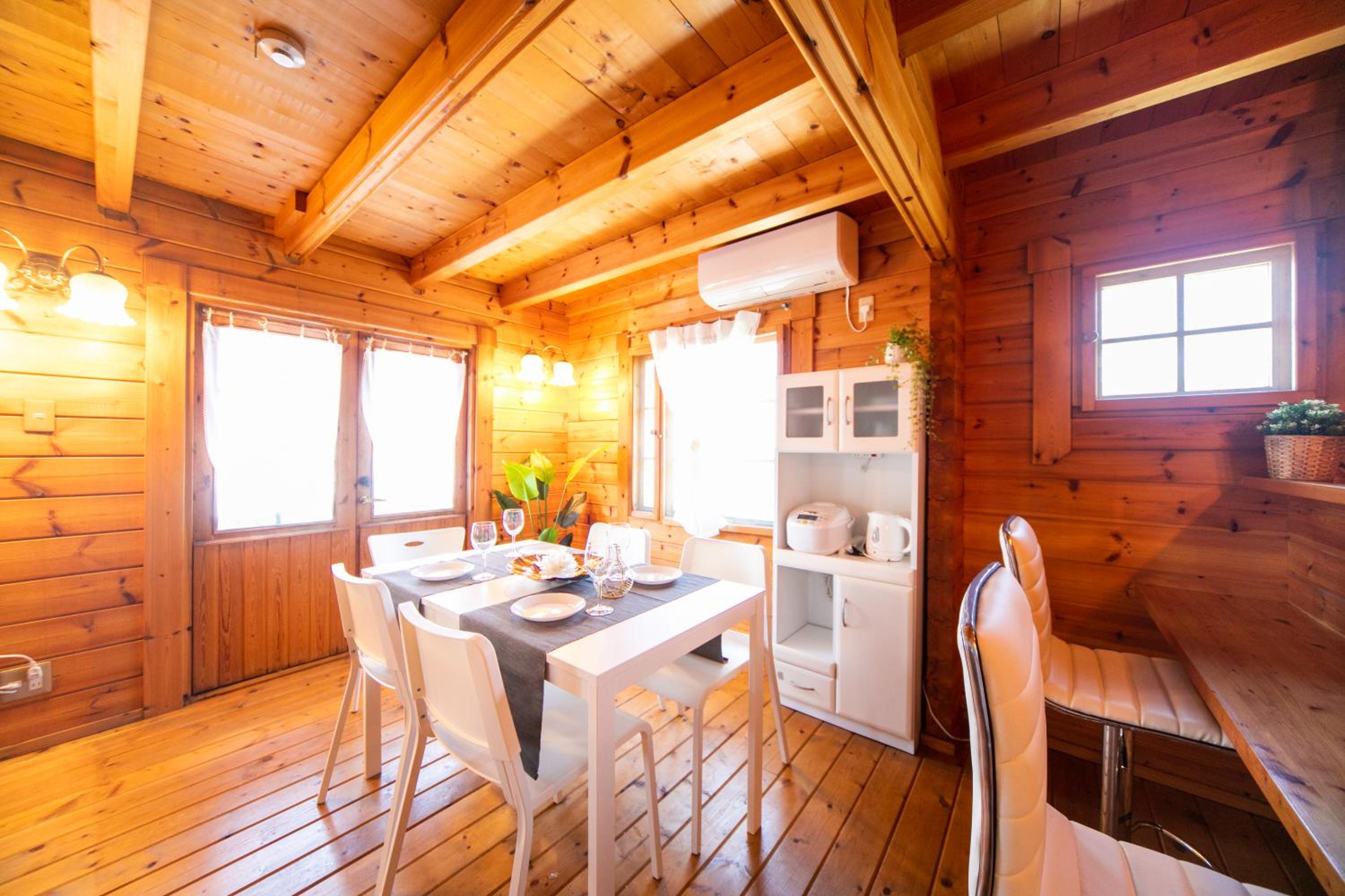 One-Bedroom House - Photo 24