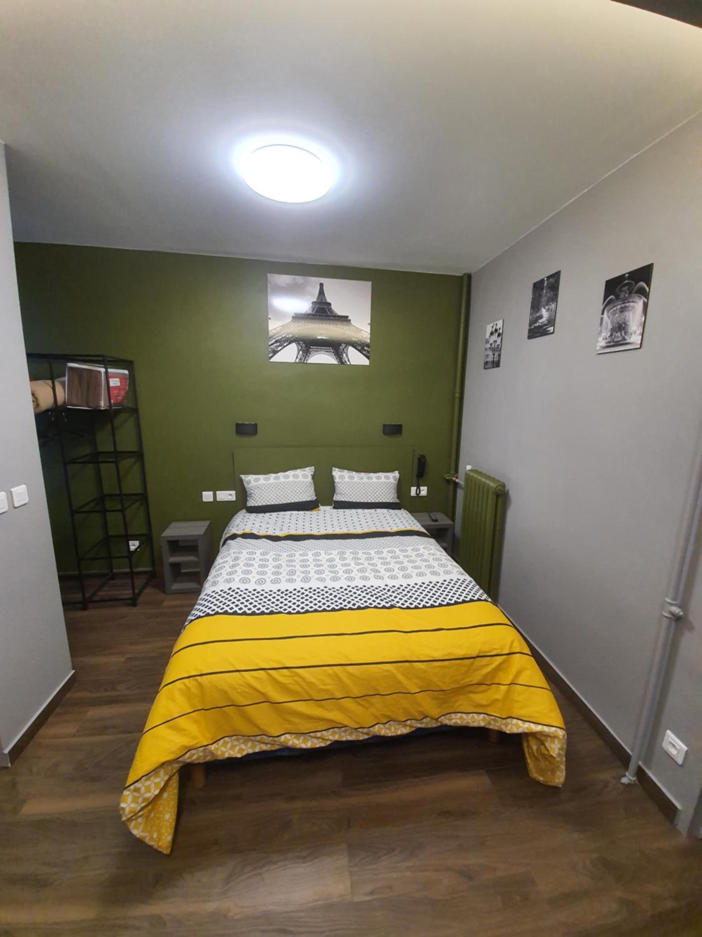 Comfort Triple Room with Shower