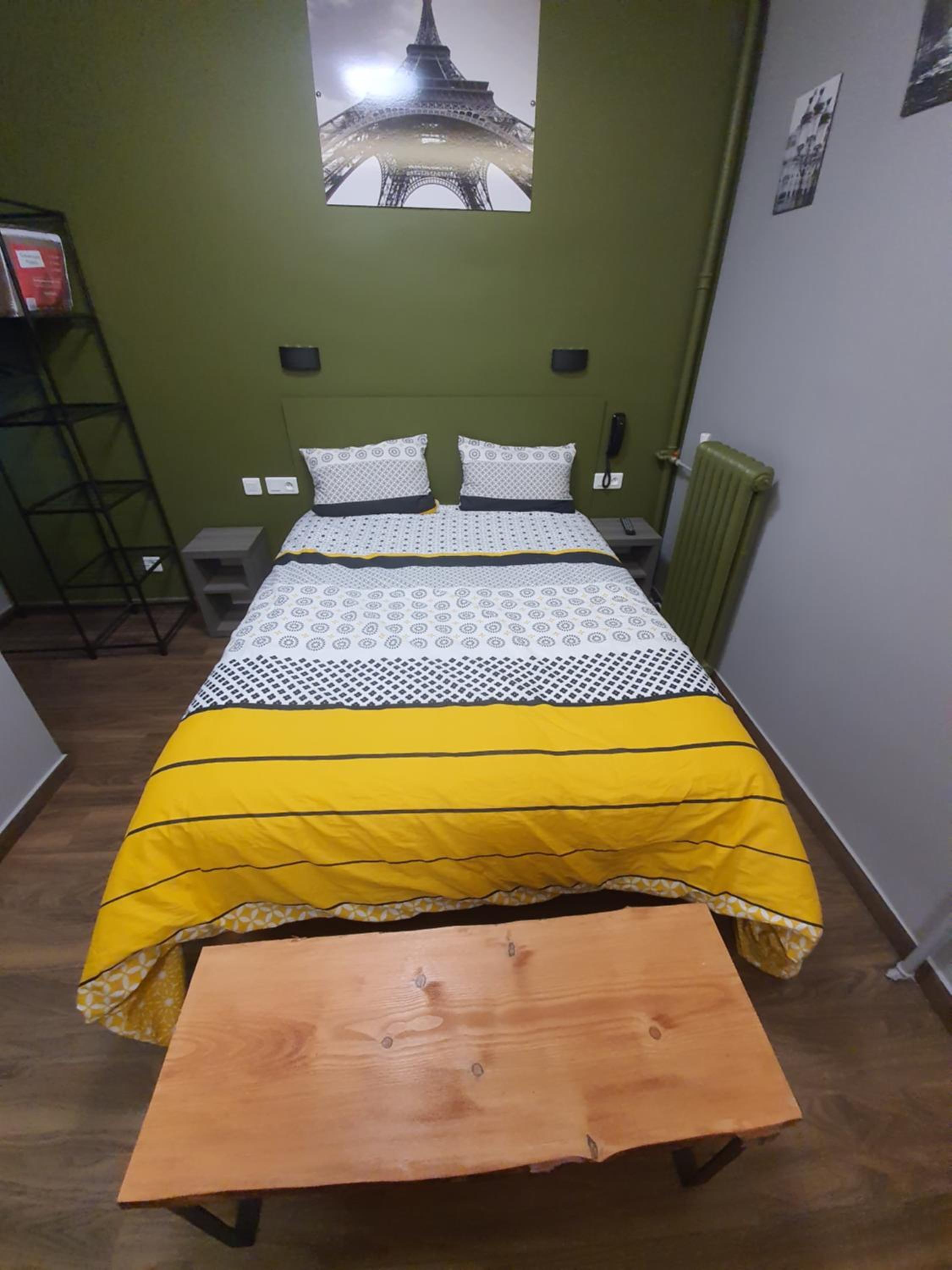 Comfort Triple Room with Shower photo 3