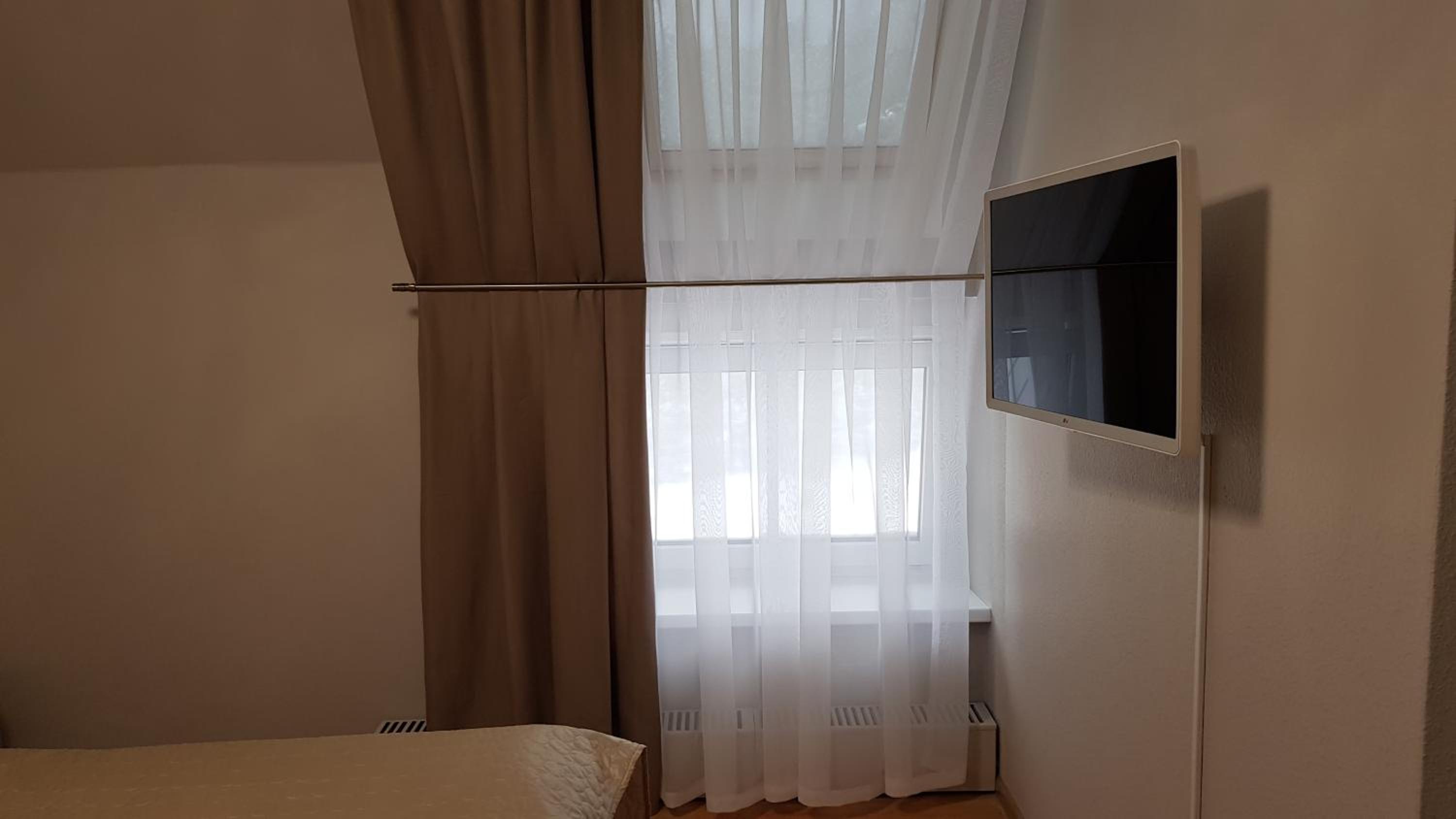 Triple Room with Shower - Photo 5