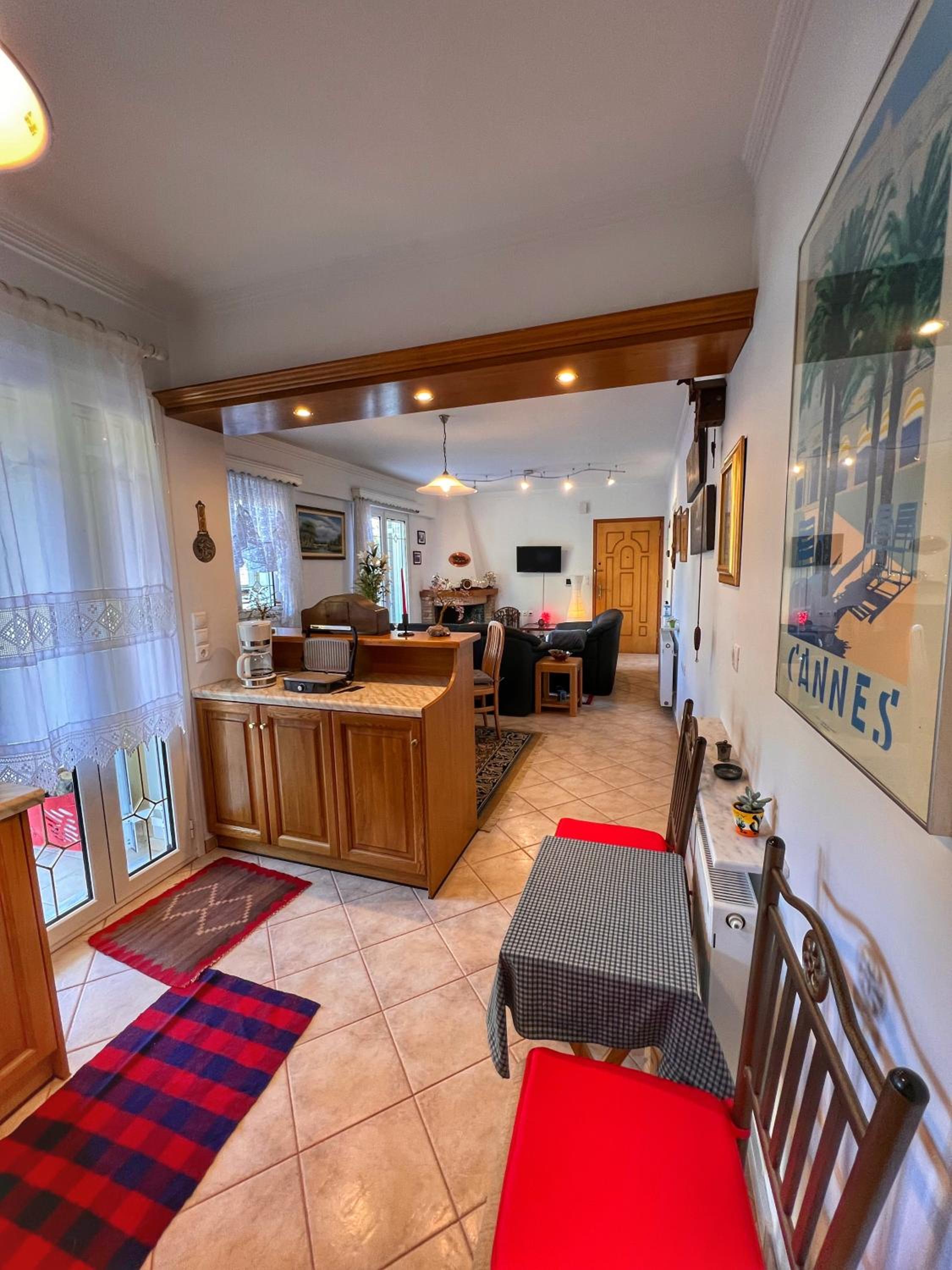 Two-Bedroom Apartment - Photo 6