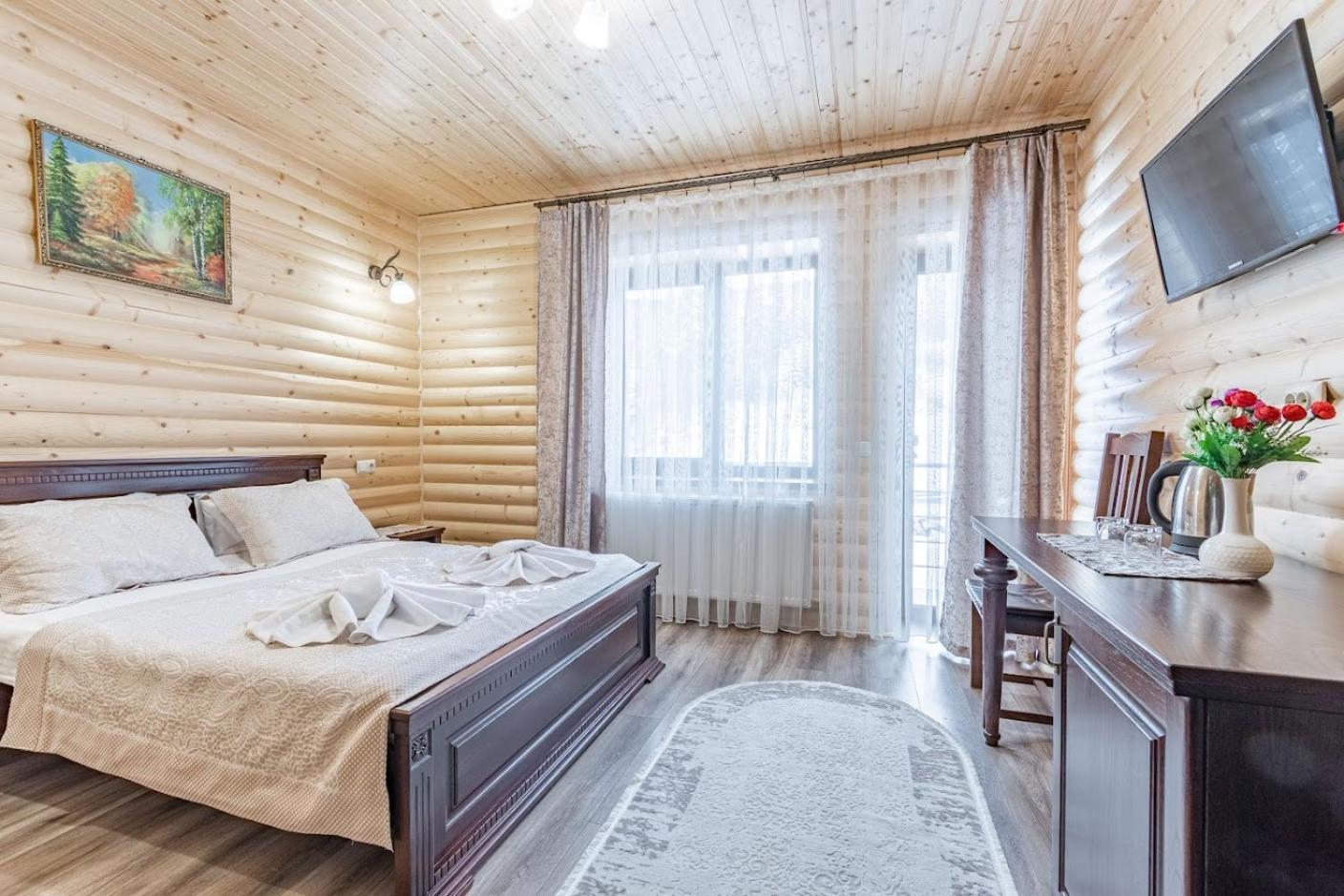 Large Double Room photo 2